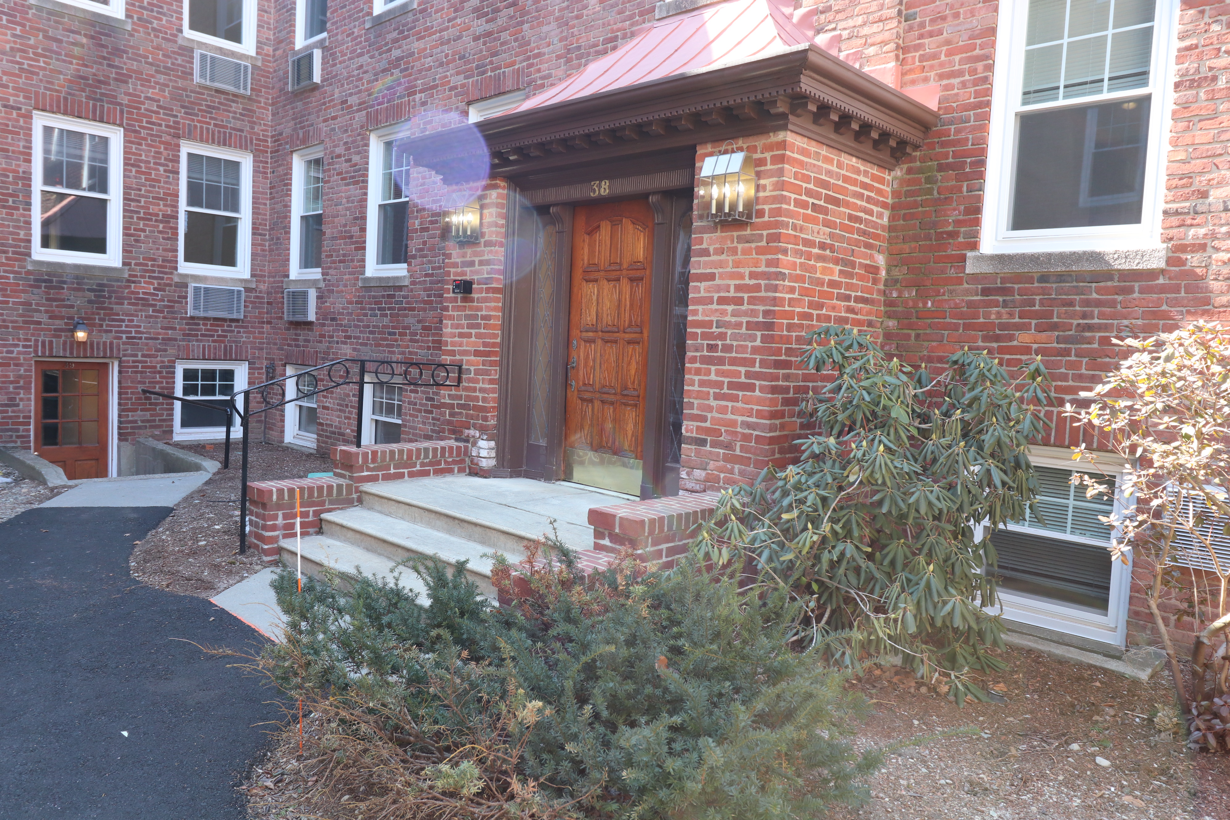 38 Harris St, Coolidge Corner