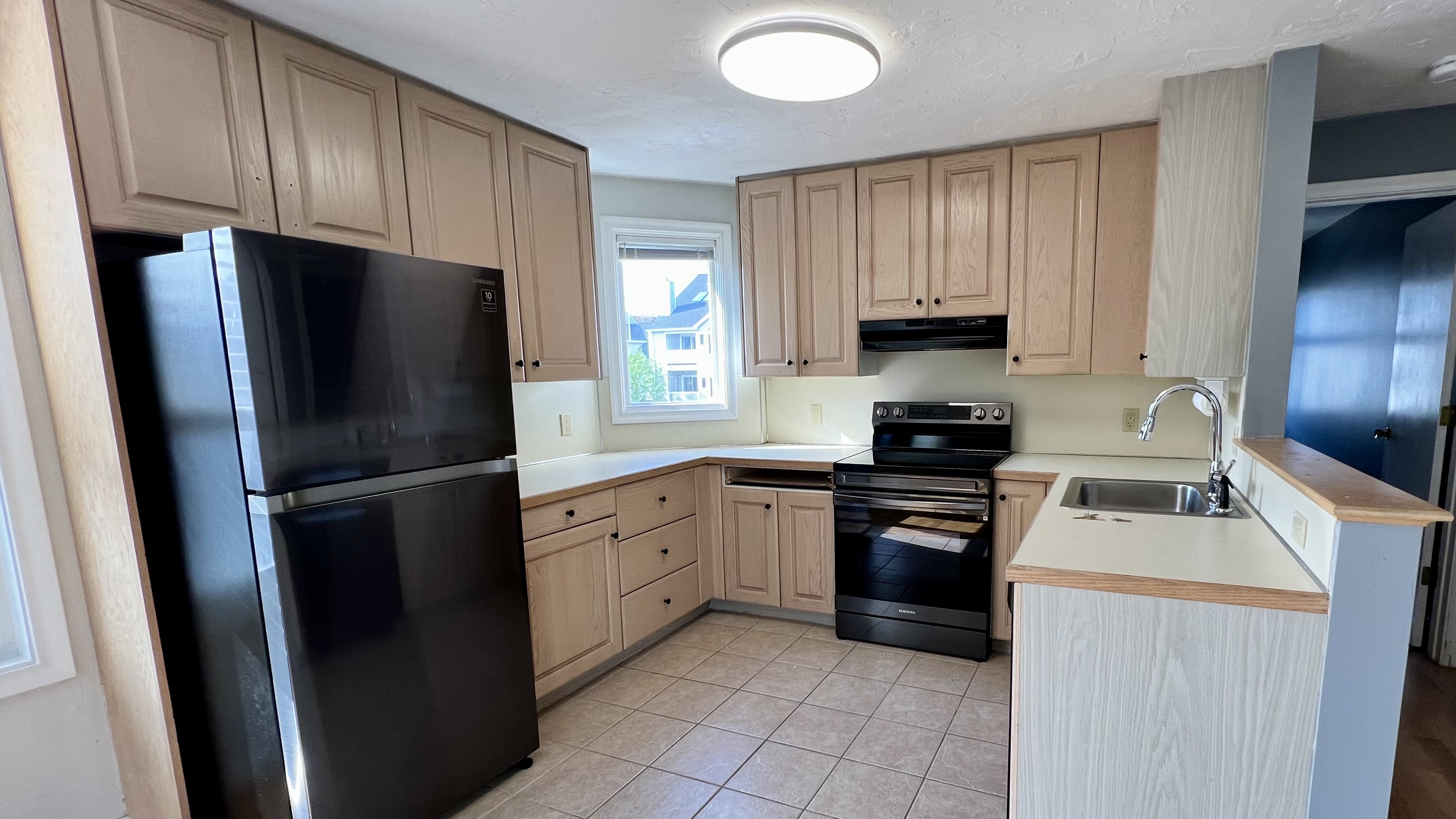 114 Burkhall St, Weymouth