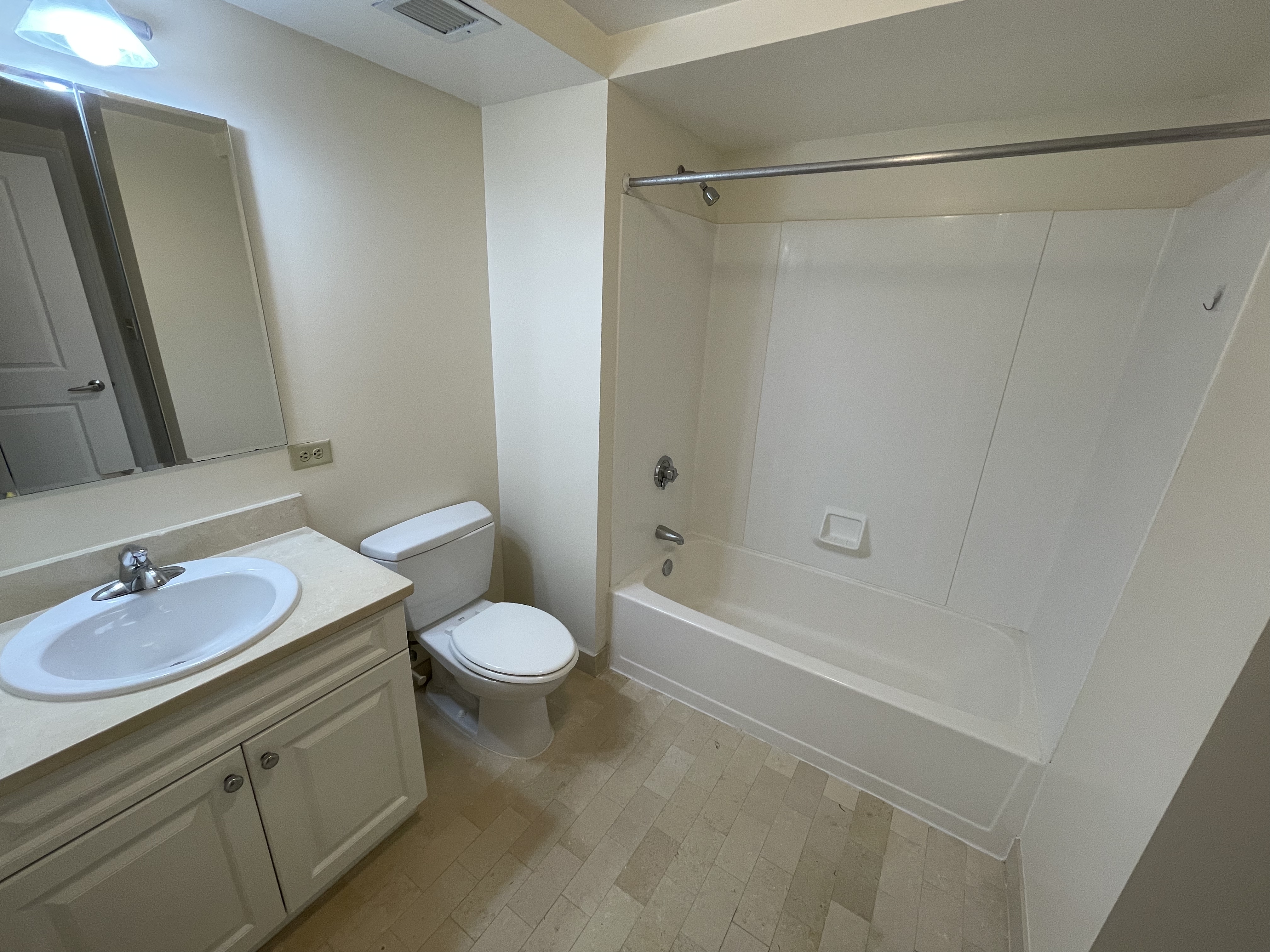 77 Marion St, Coolidge Corner