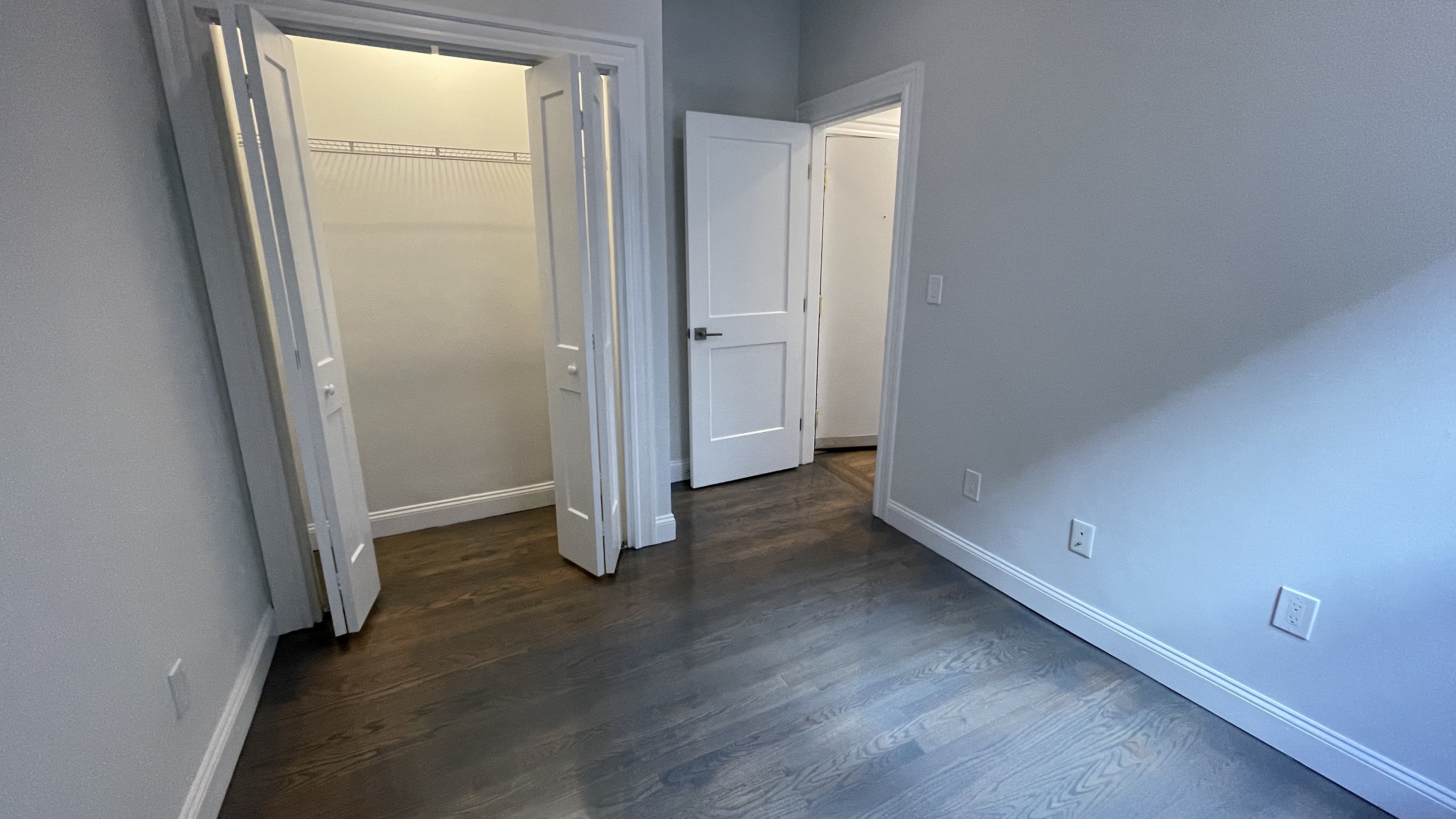 32 Queensberry St, Fenway