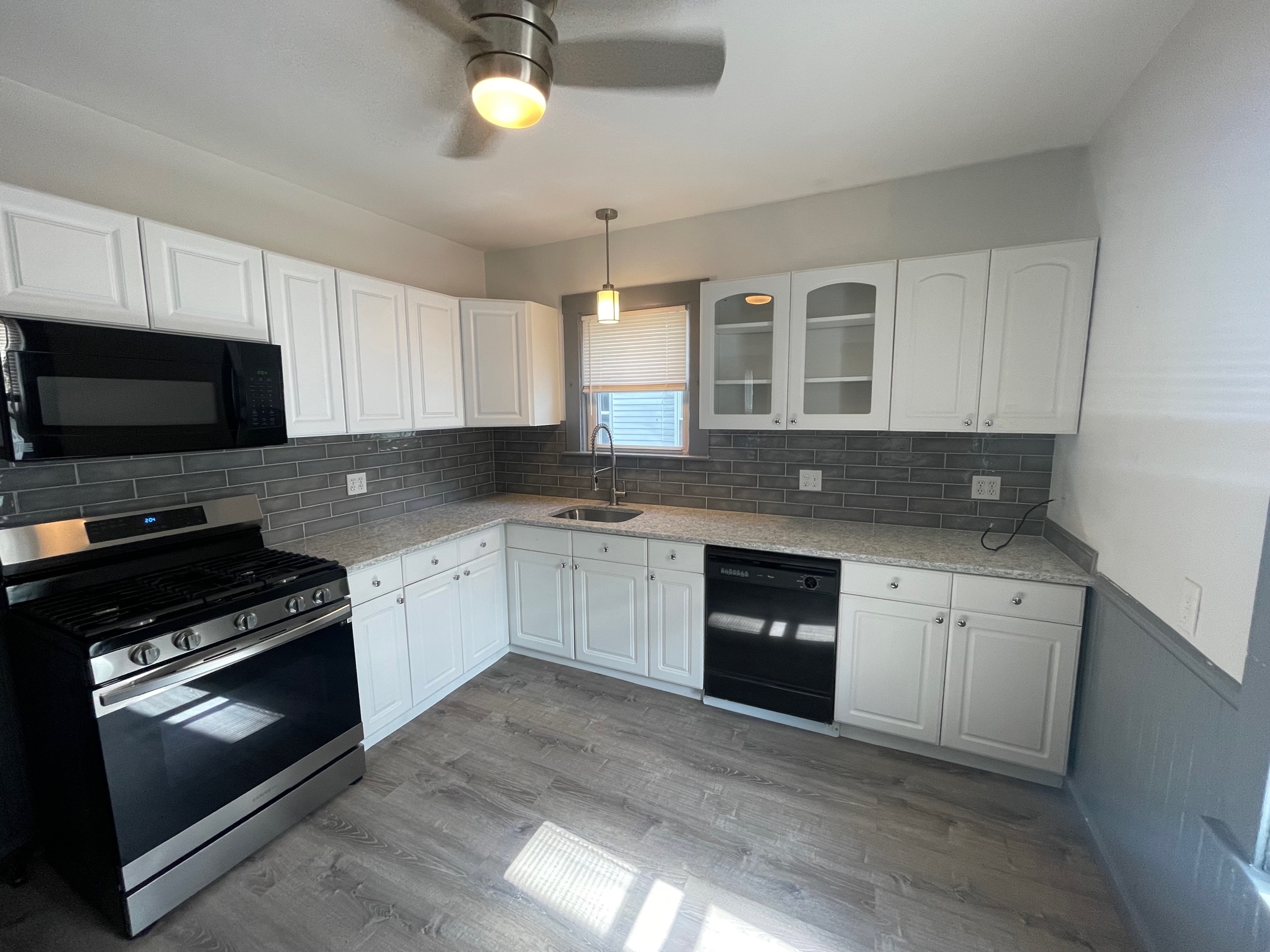 4 Ossipee Rd, Davis Square