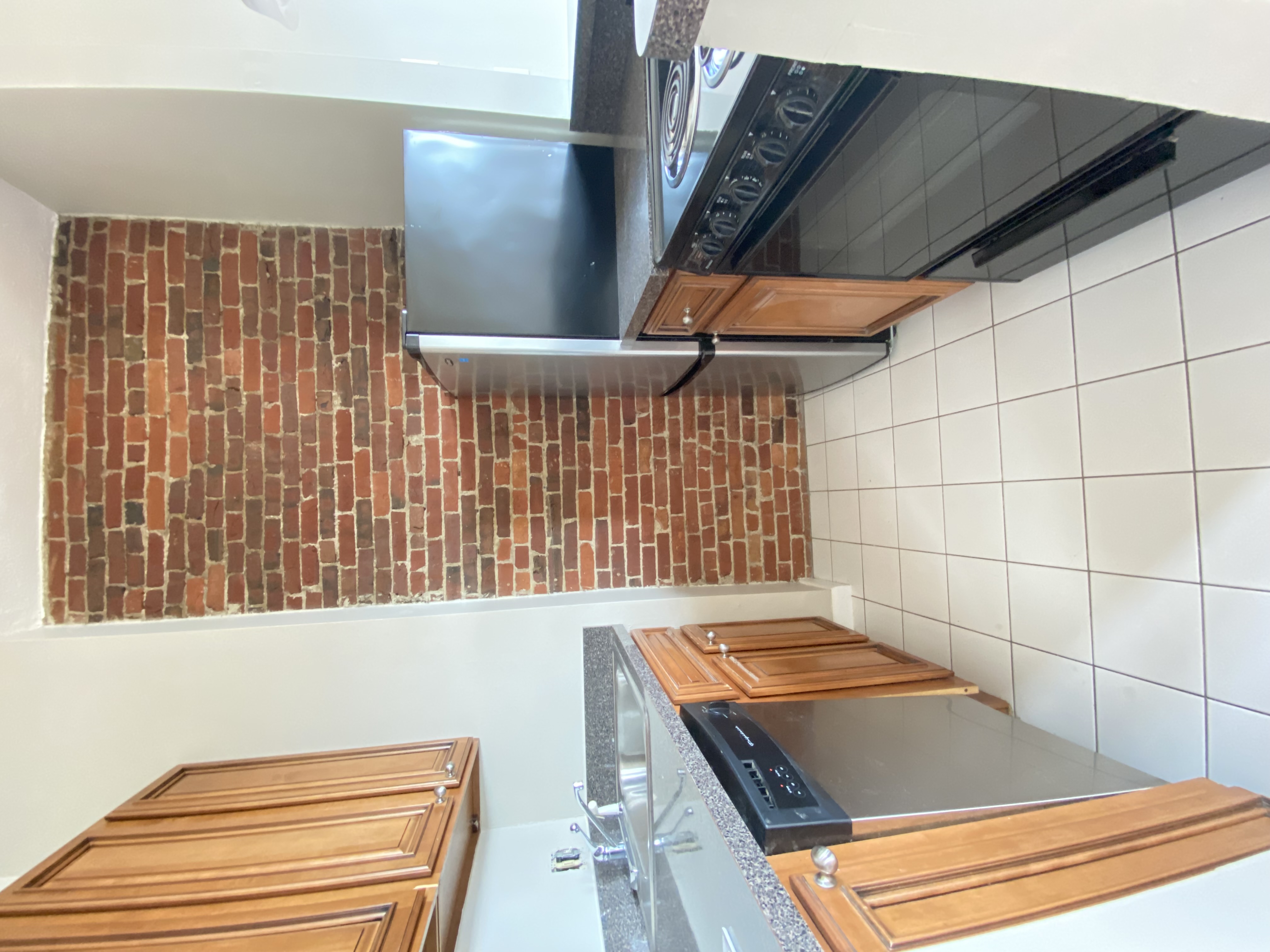 23 Cortes St, Back Bay