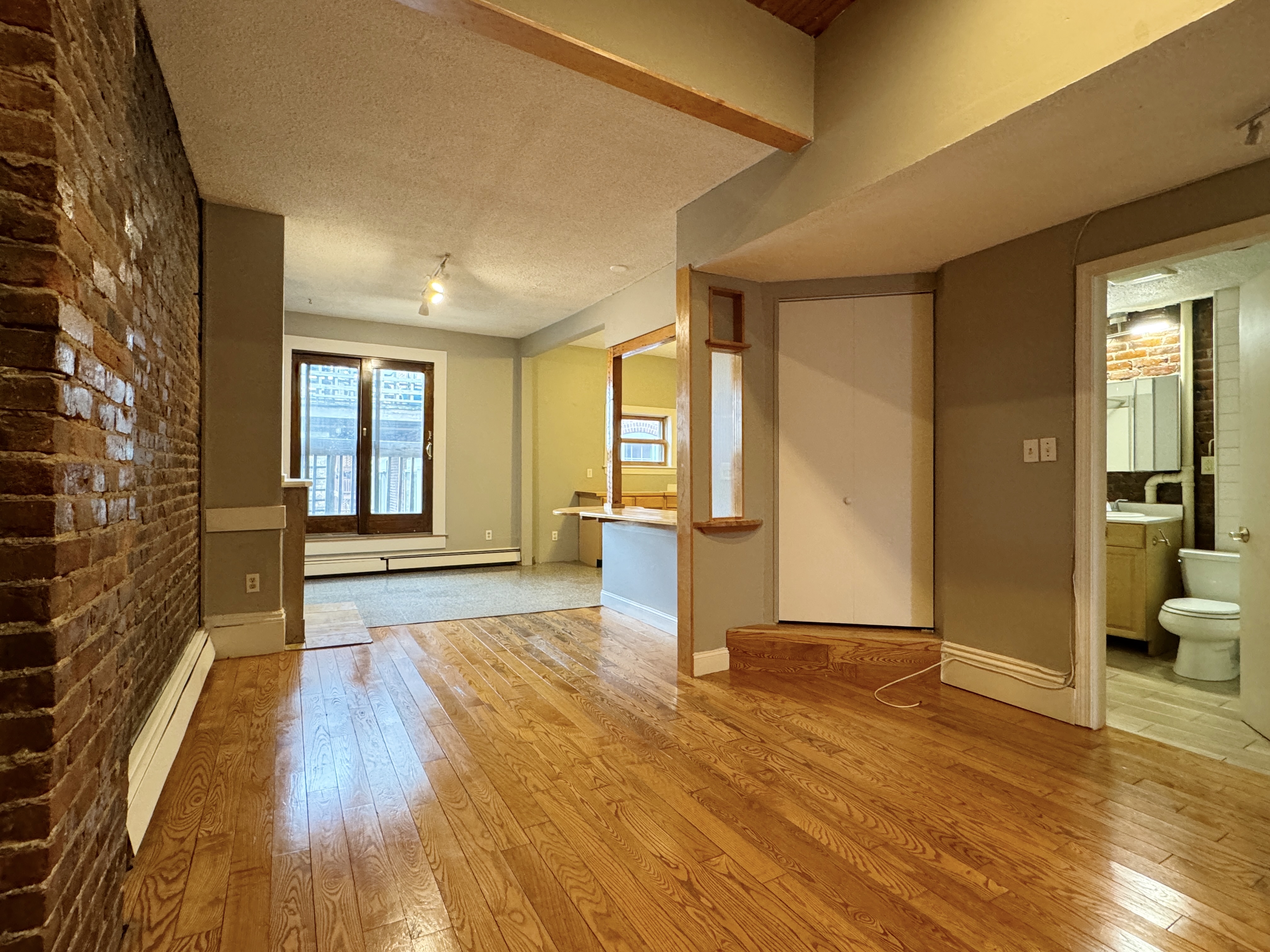 62 Beacon St, Chelsea