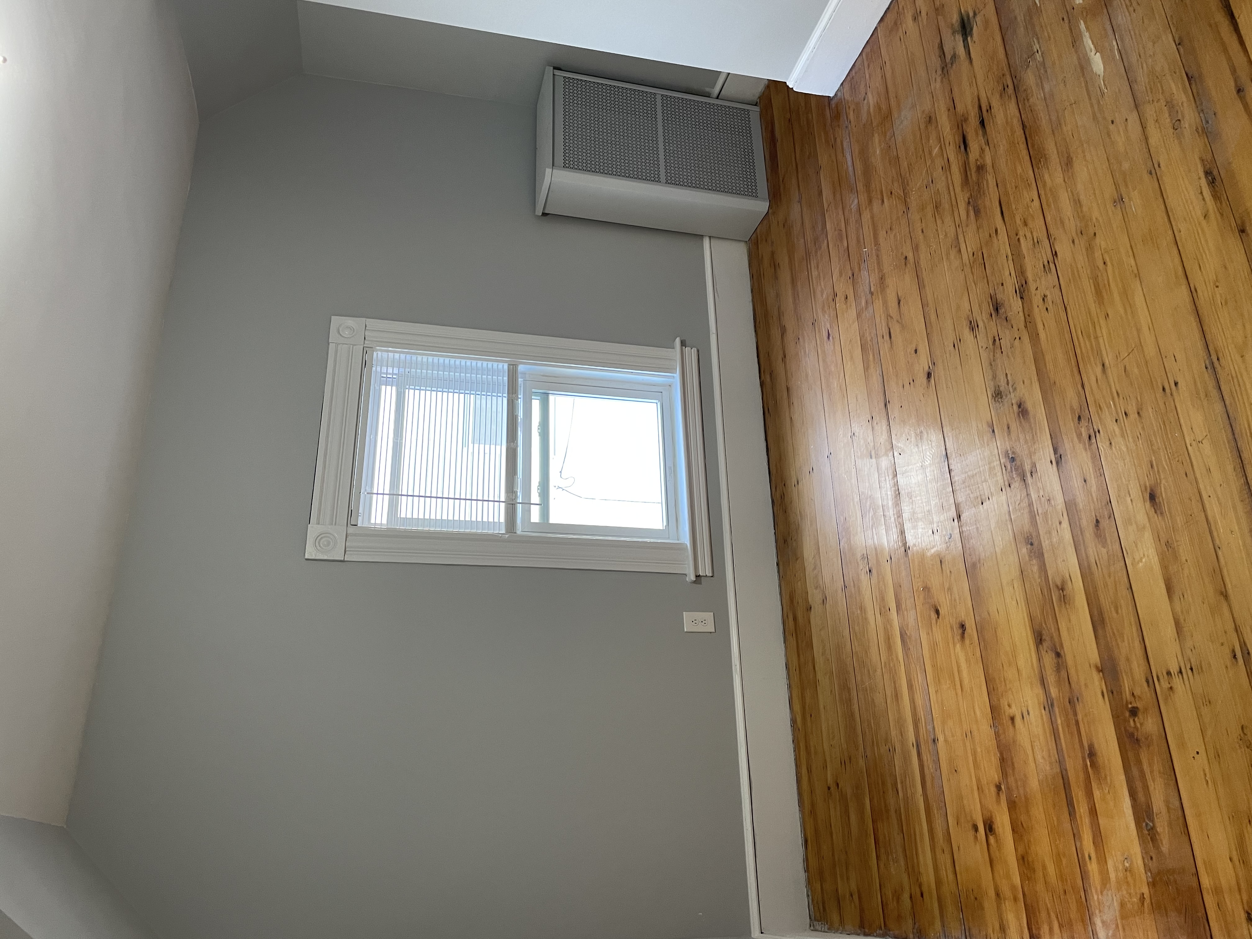 27 Montrose, Prospect Hill