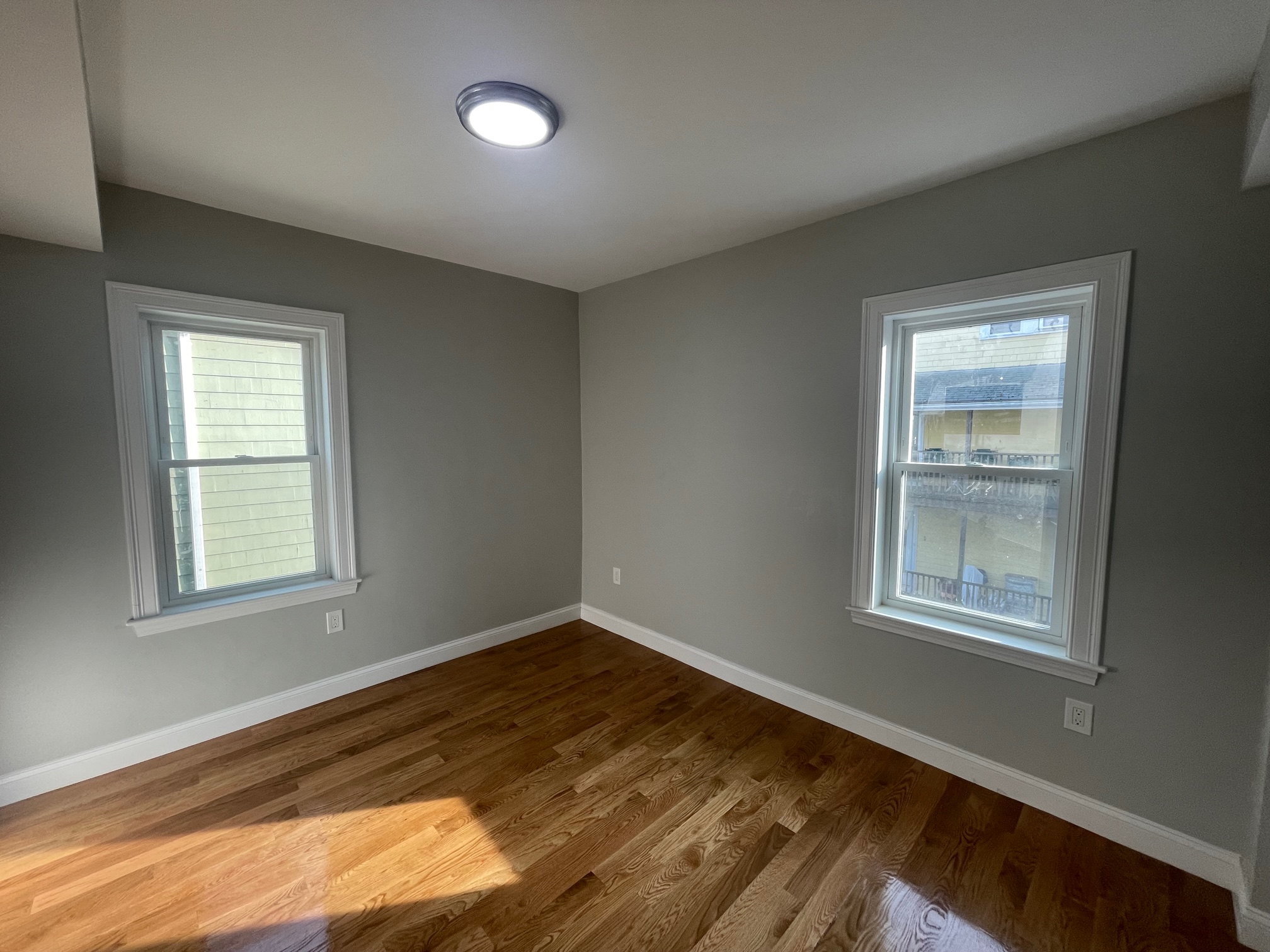 22 Glendale Ave, Davis Square