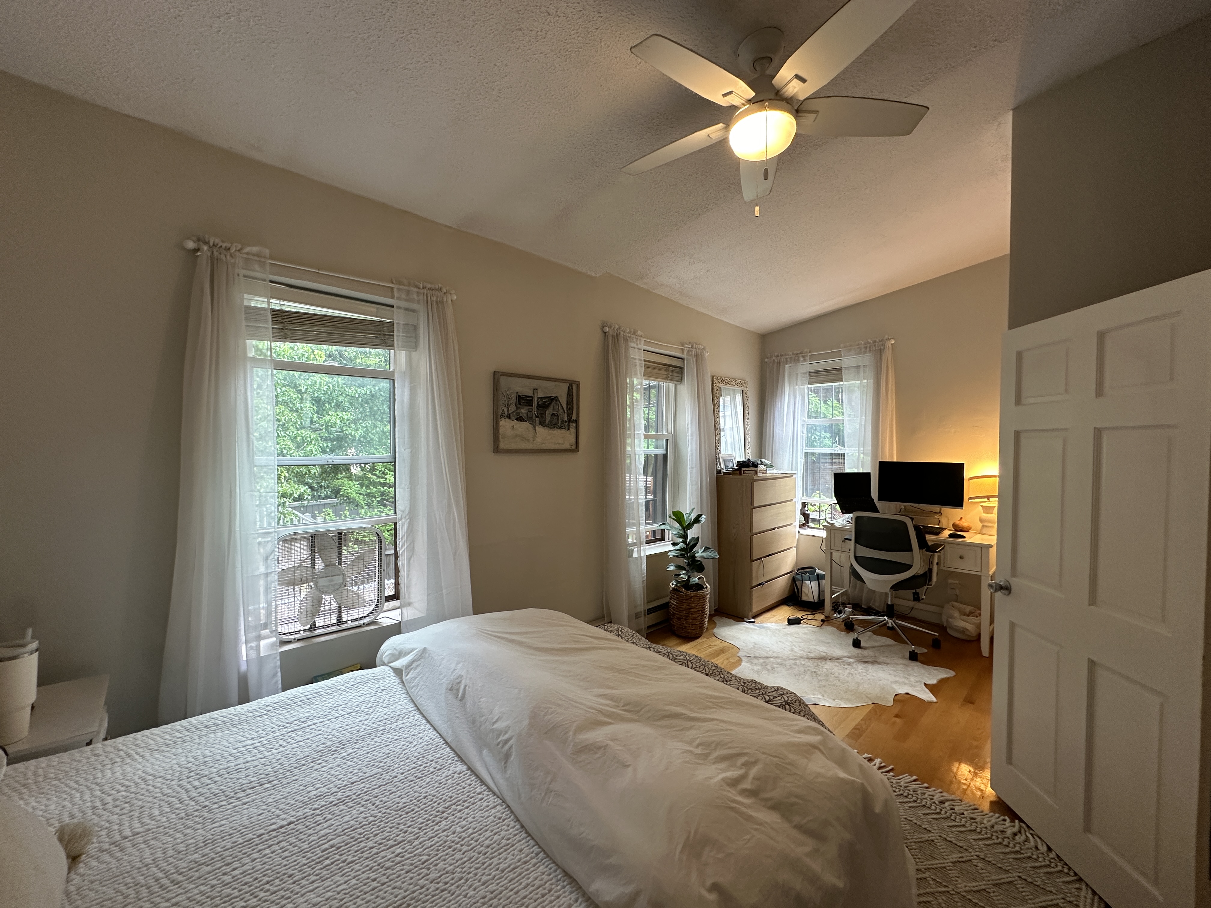 520 Shawmut Ave, South End