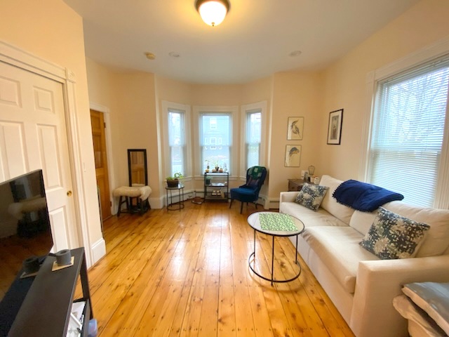 40 Chester St, Davis Square