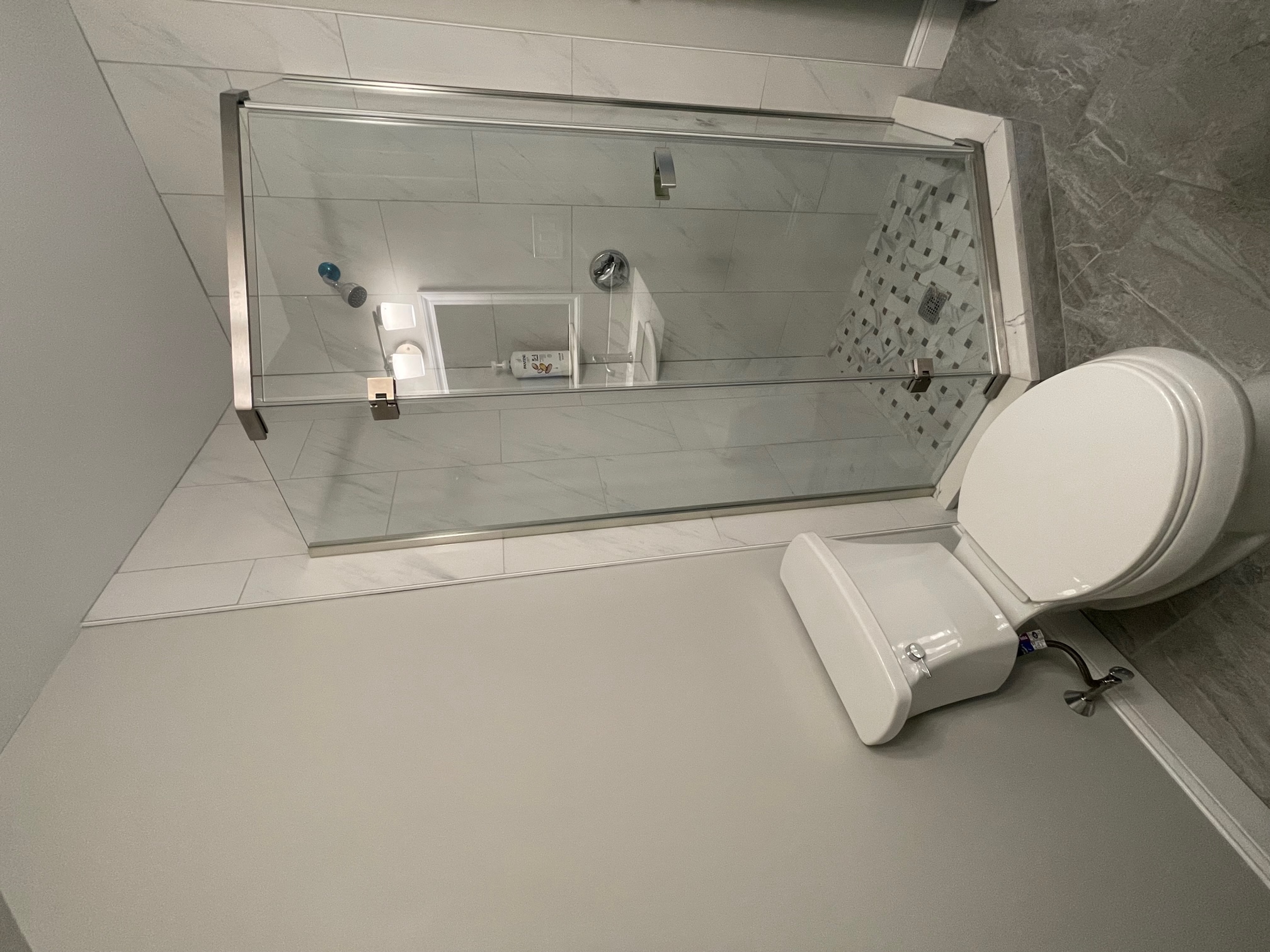 22 Glendale Ave, Davis Square