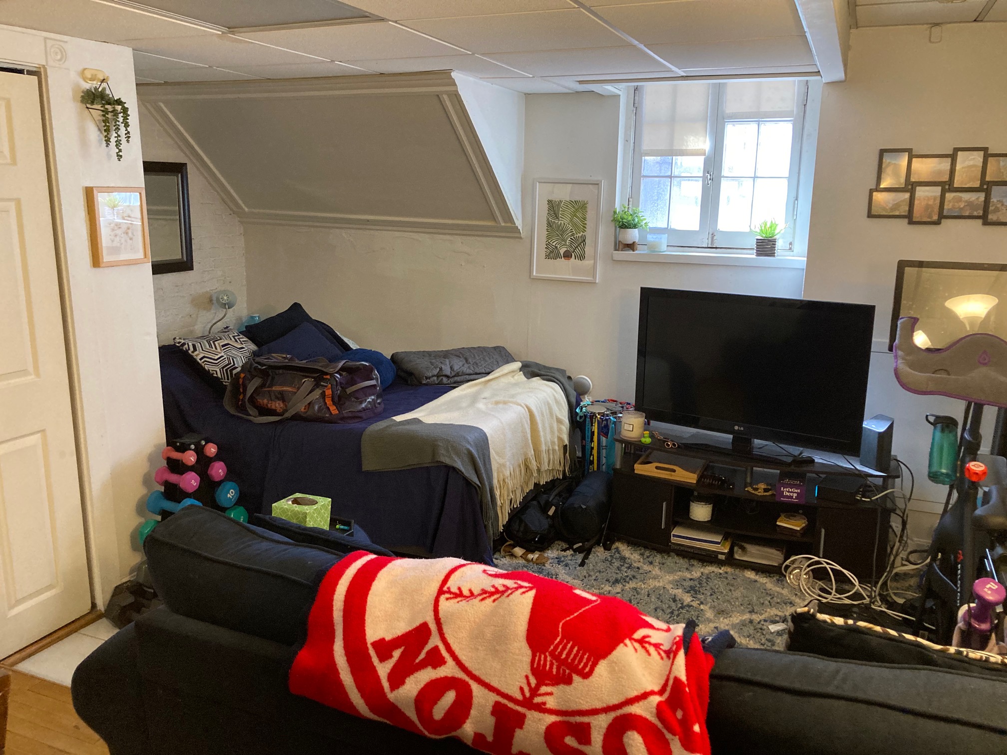 32 Irving St, Beacon Hill