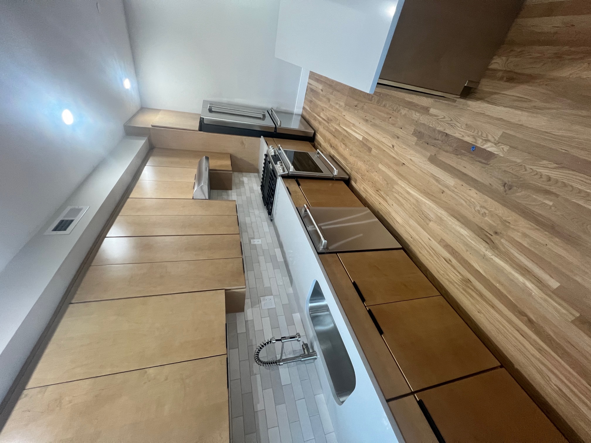 145 Sutherland Rd, Brighton