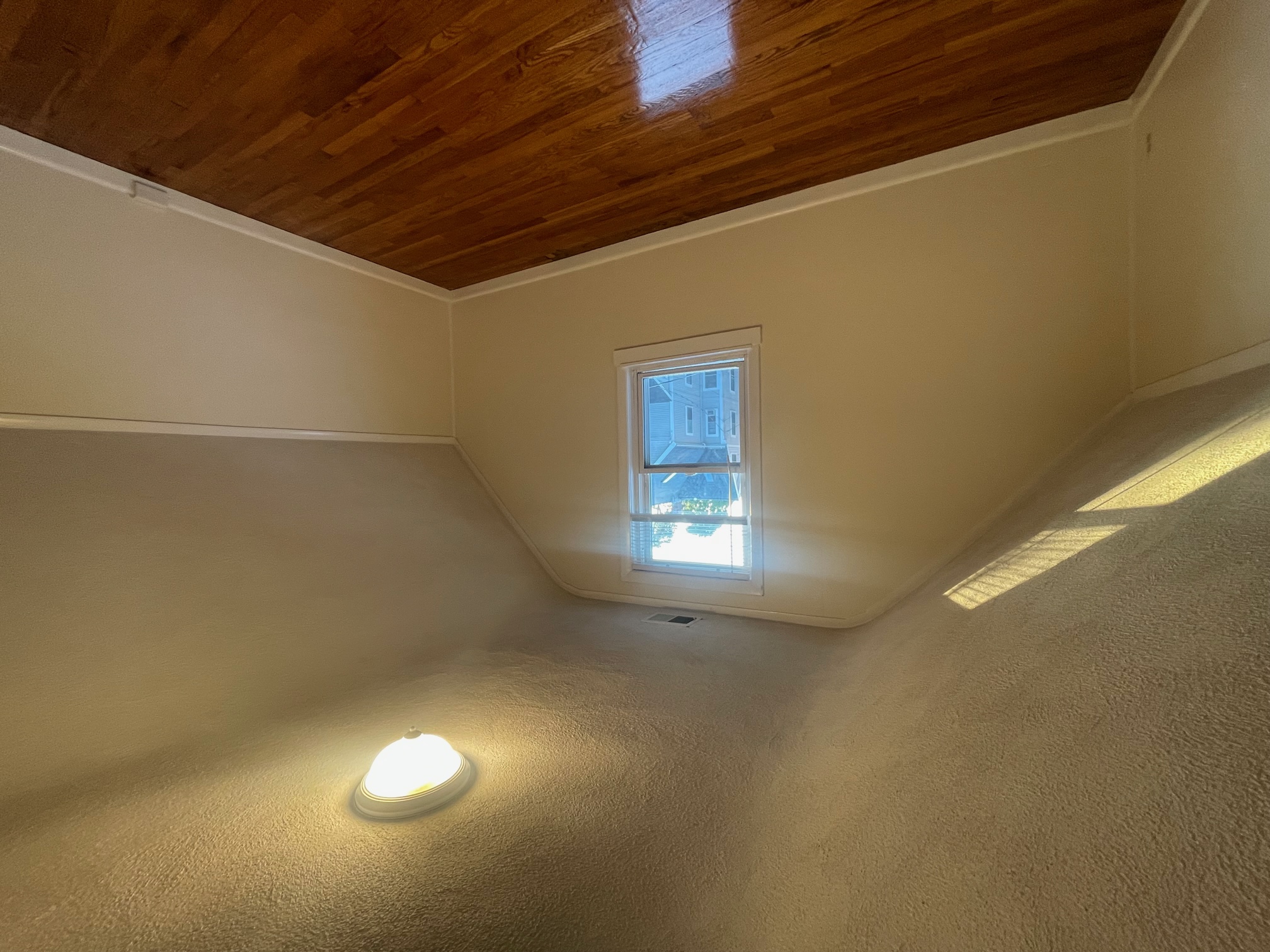 18 Kidder Ave, Davis Square