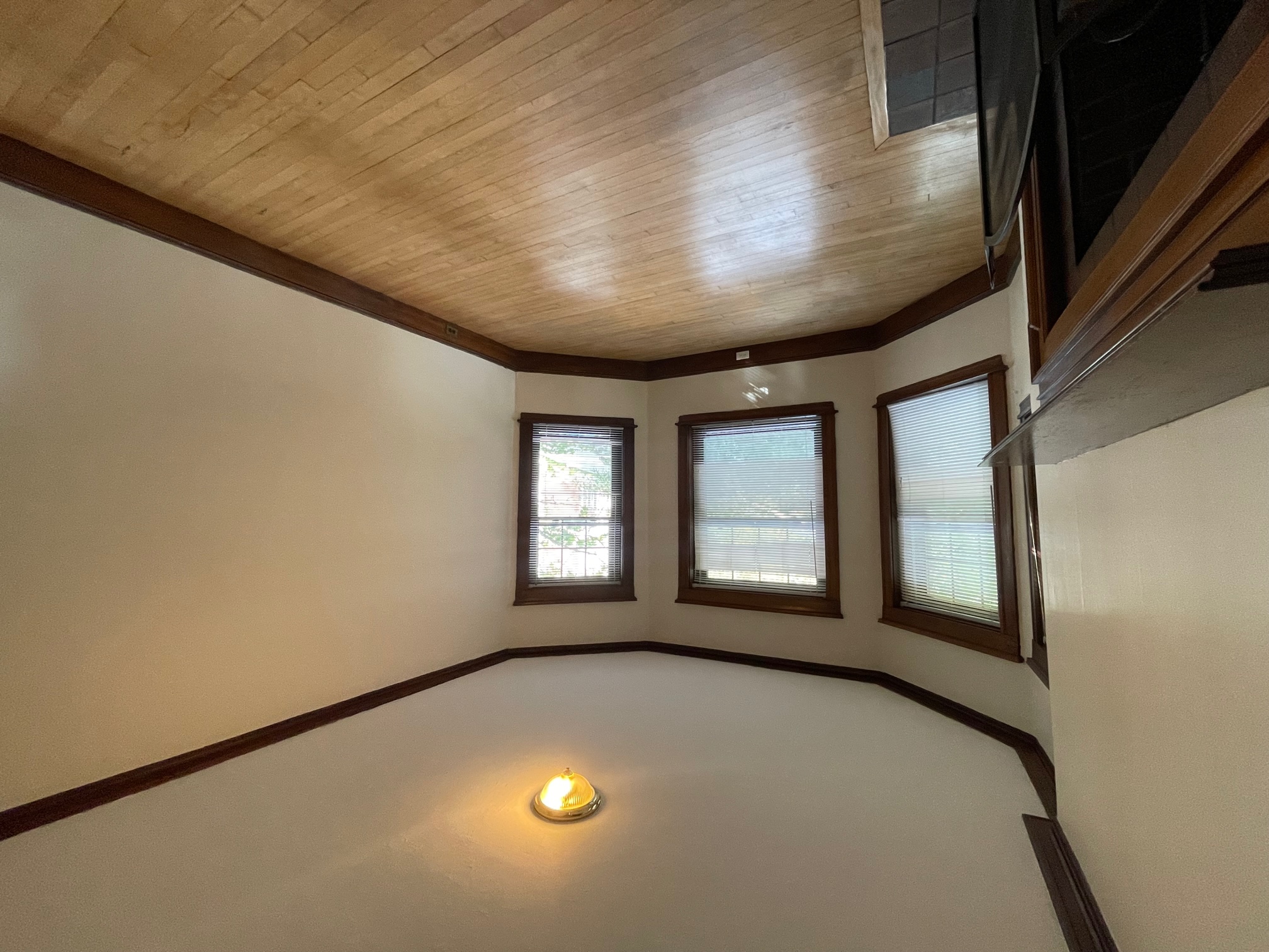 5 Linnaean St, Porter Square