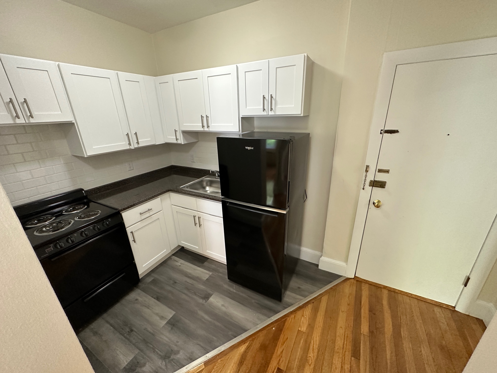 33 Lancaster Ter, Corey Hill