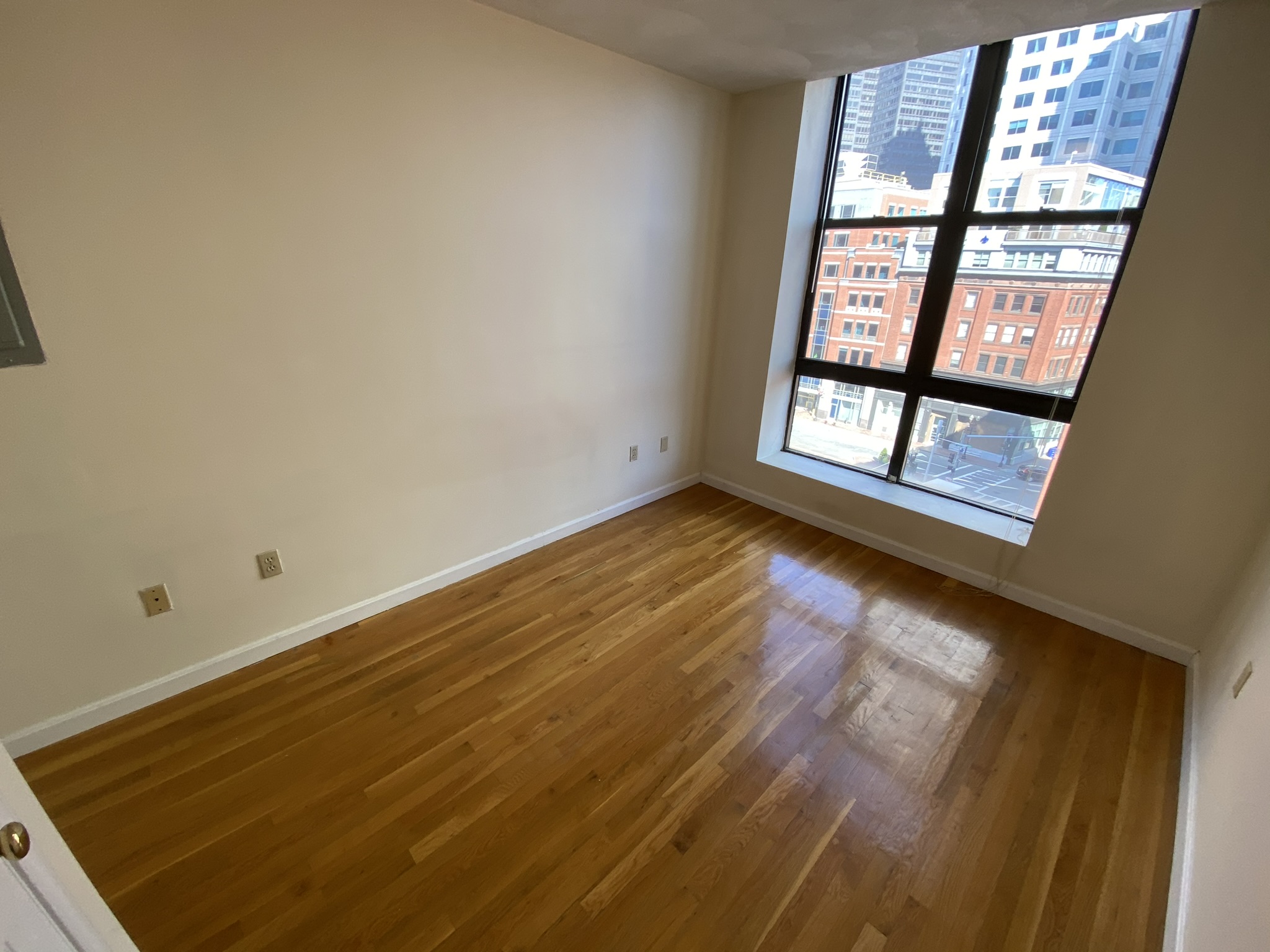 81 Essex St, Chinatown