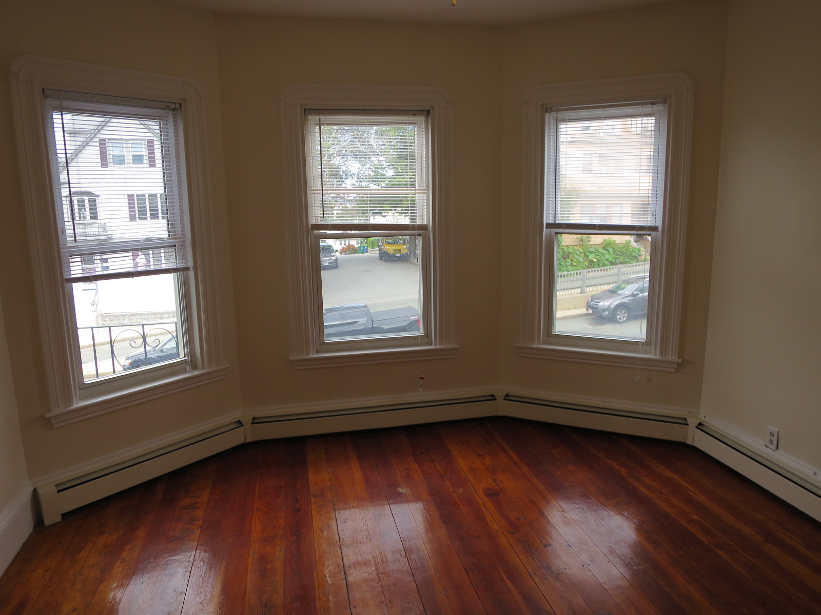 454 Broadway, Winter Hill