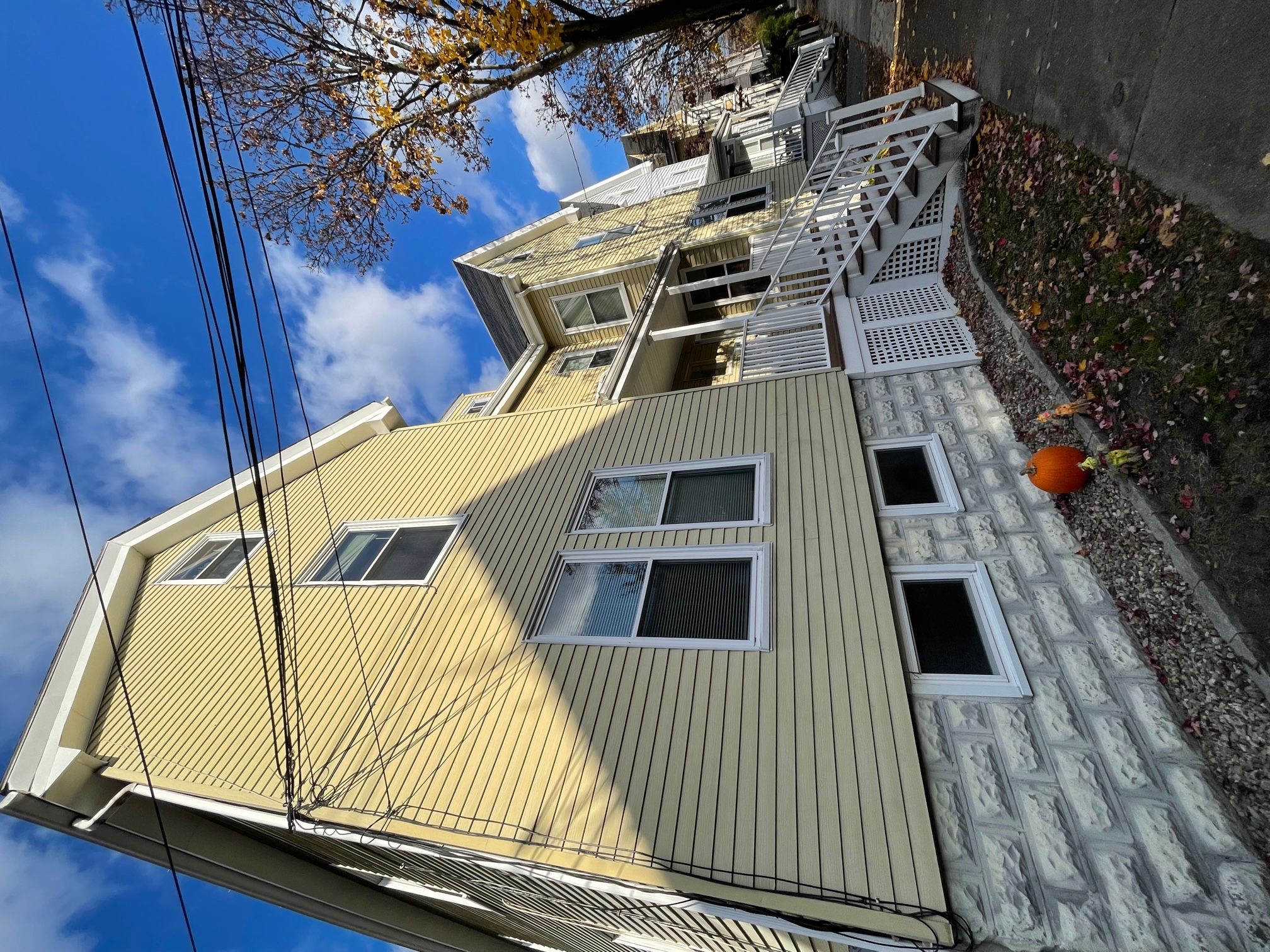 64 Winslow Ave, Davis Square