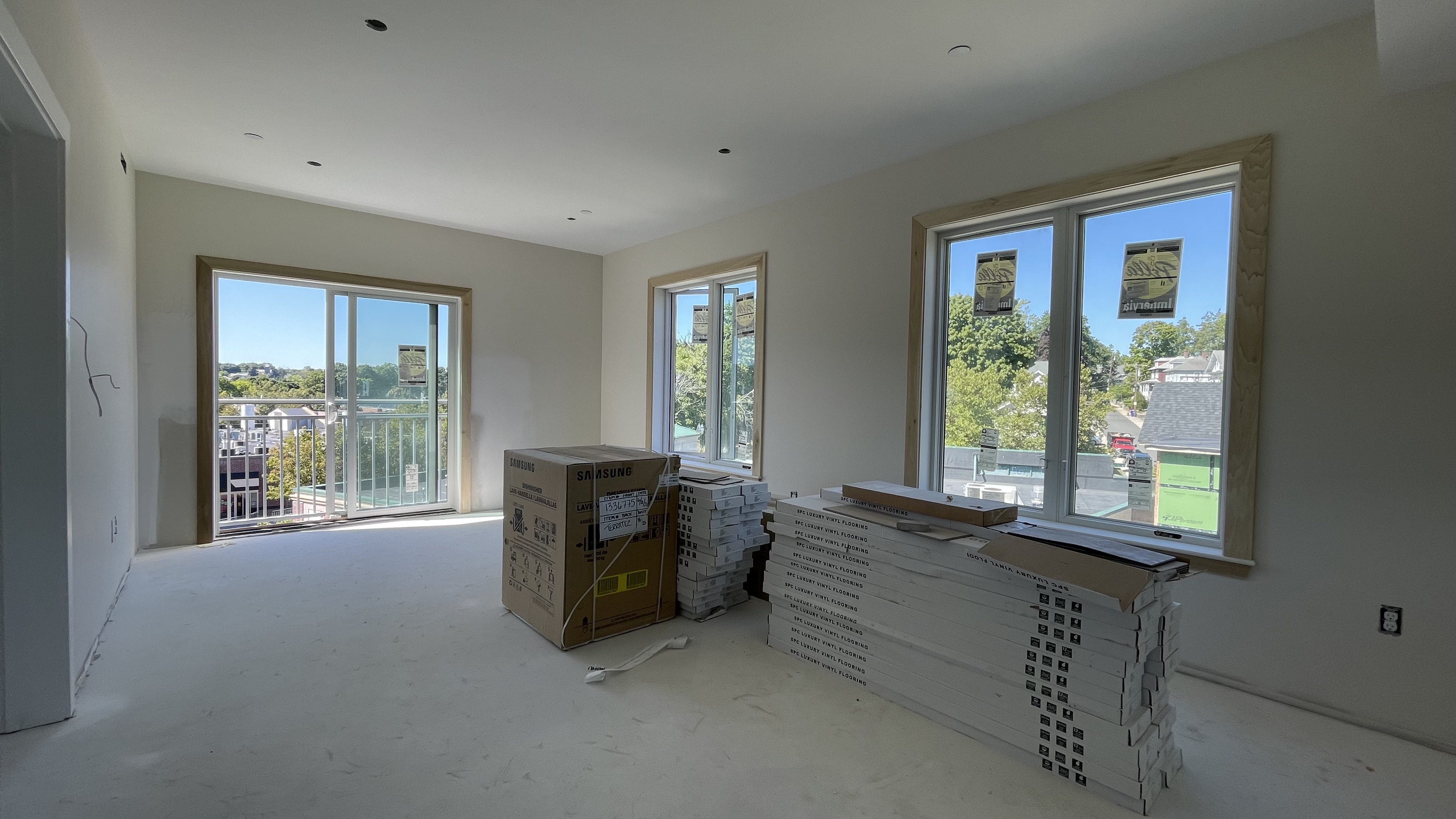 458 Washington St, Brighton