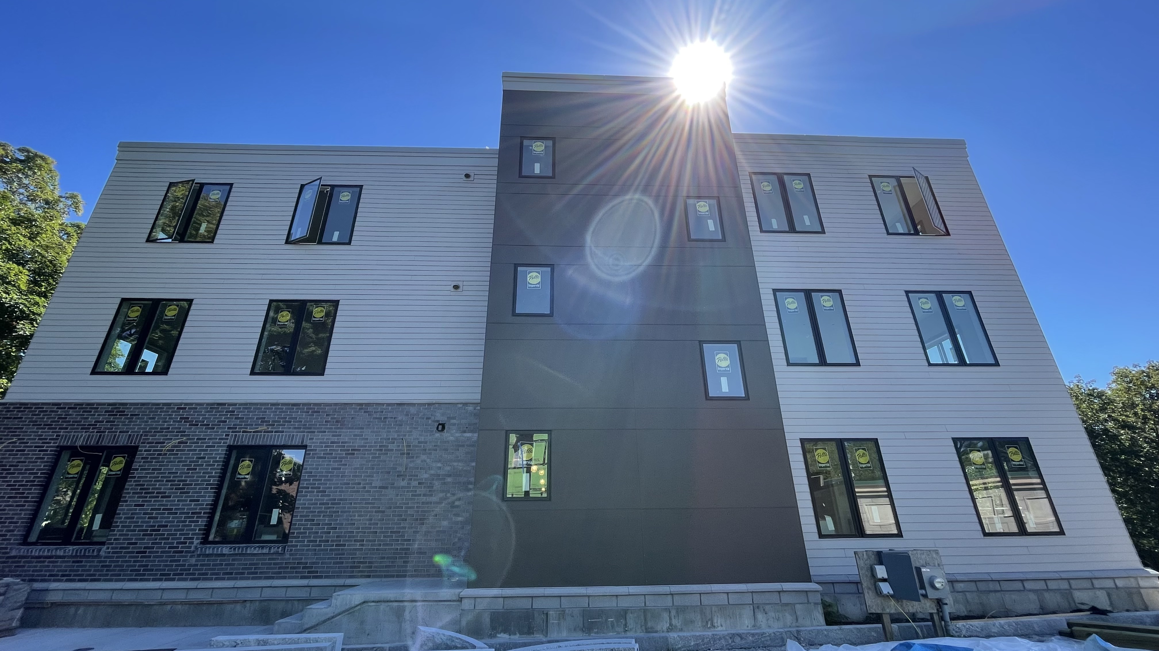 458 Washington St, Brighton