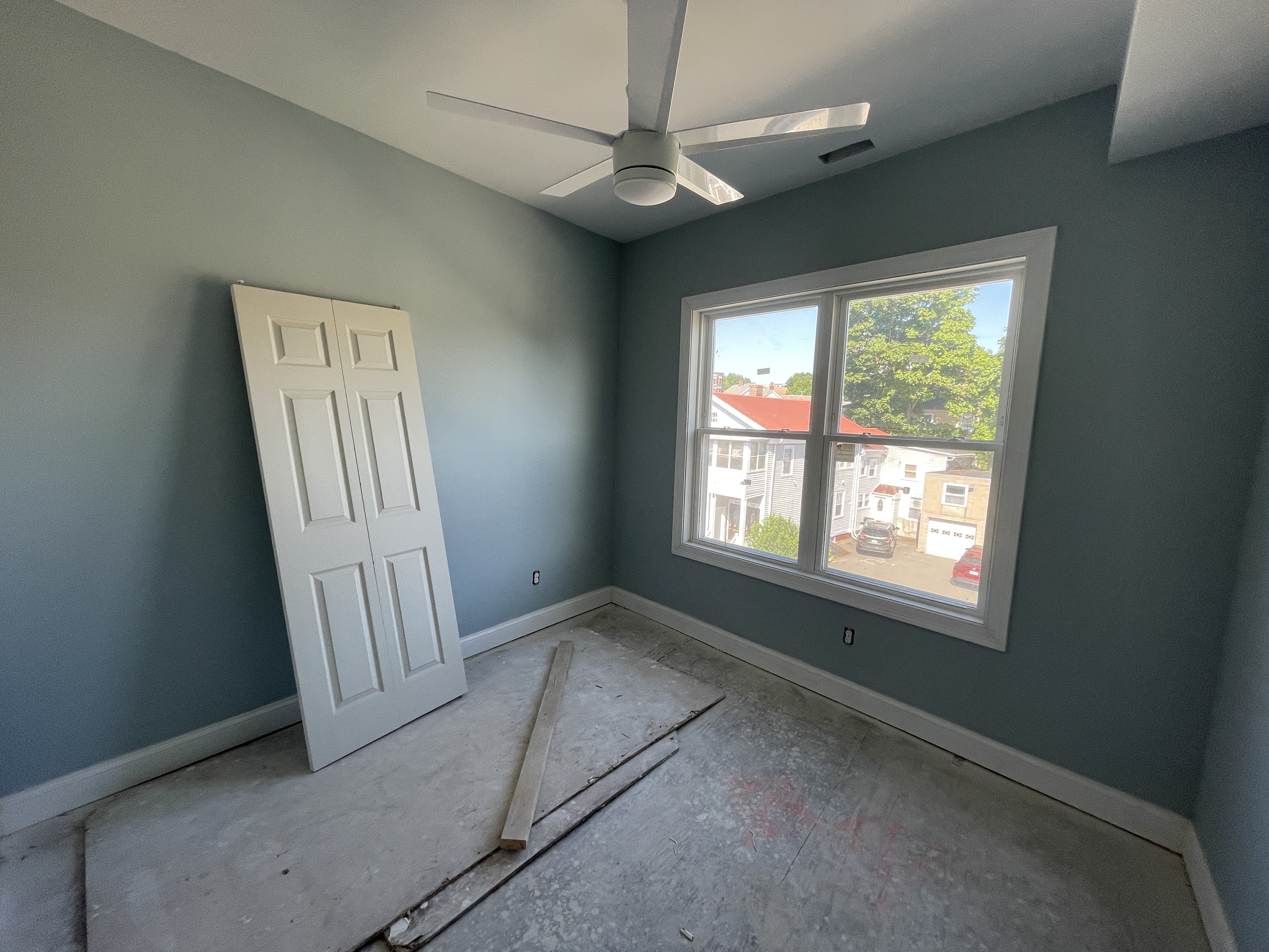 126 Cross St, East Somerville