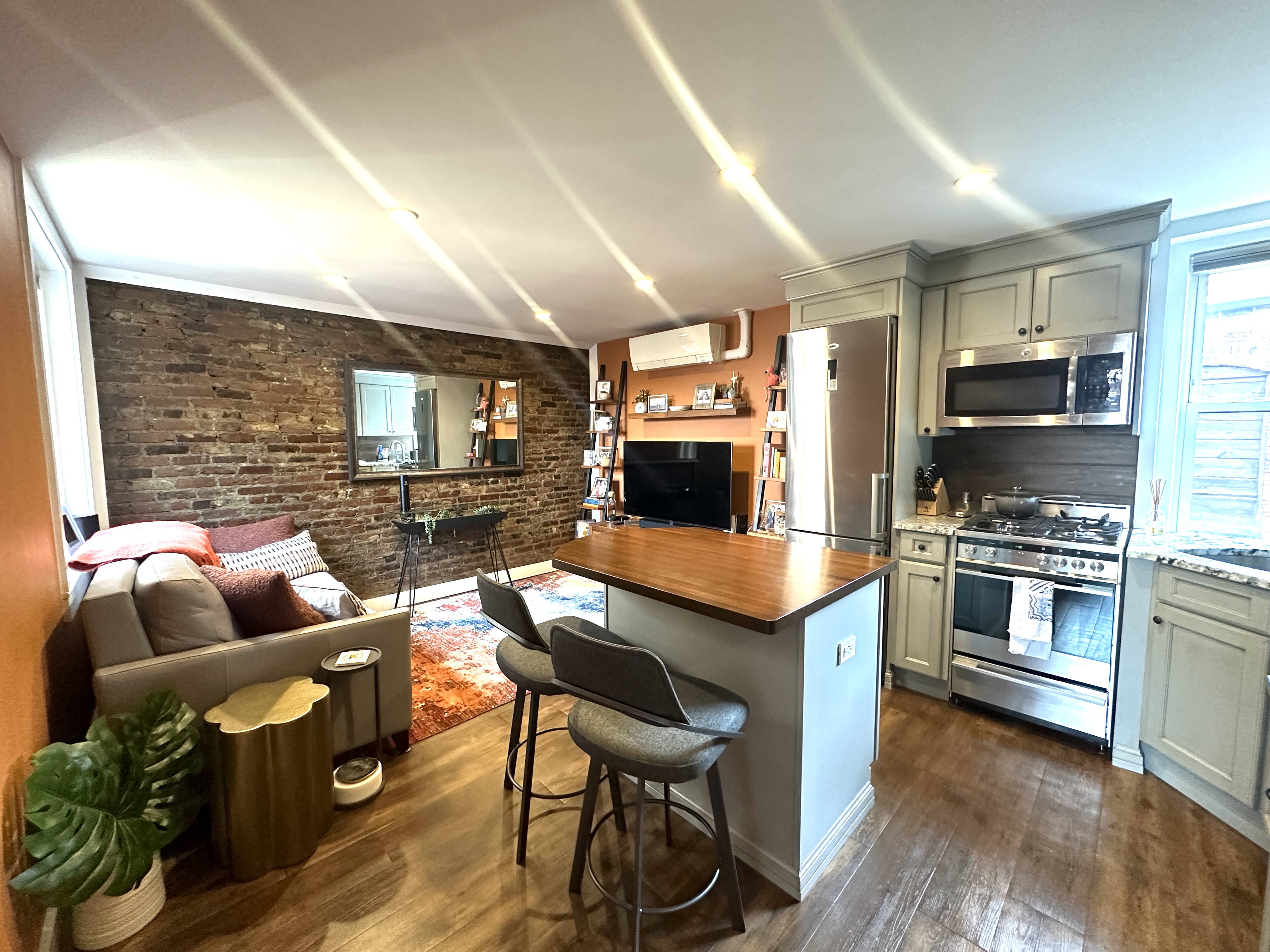 10 Henchman St, North End