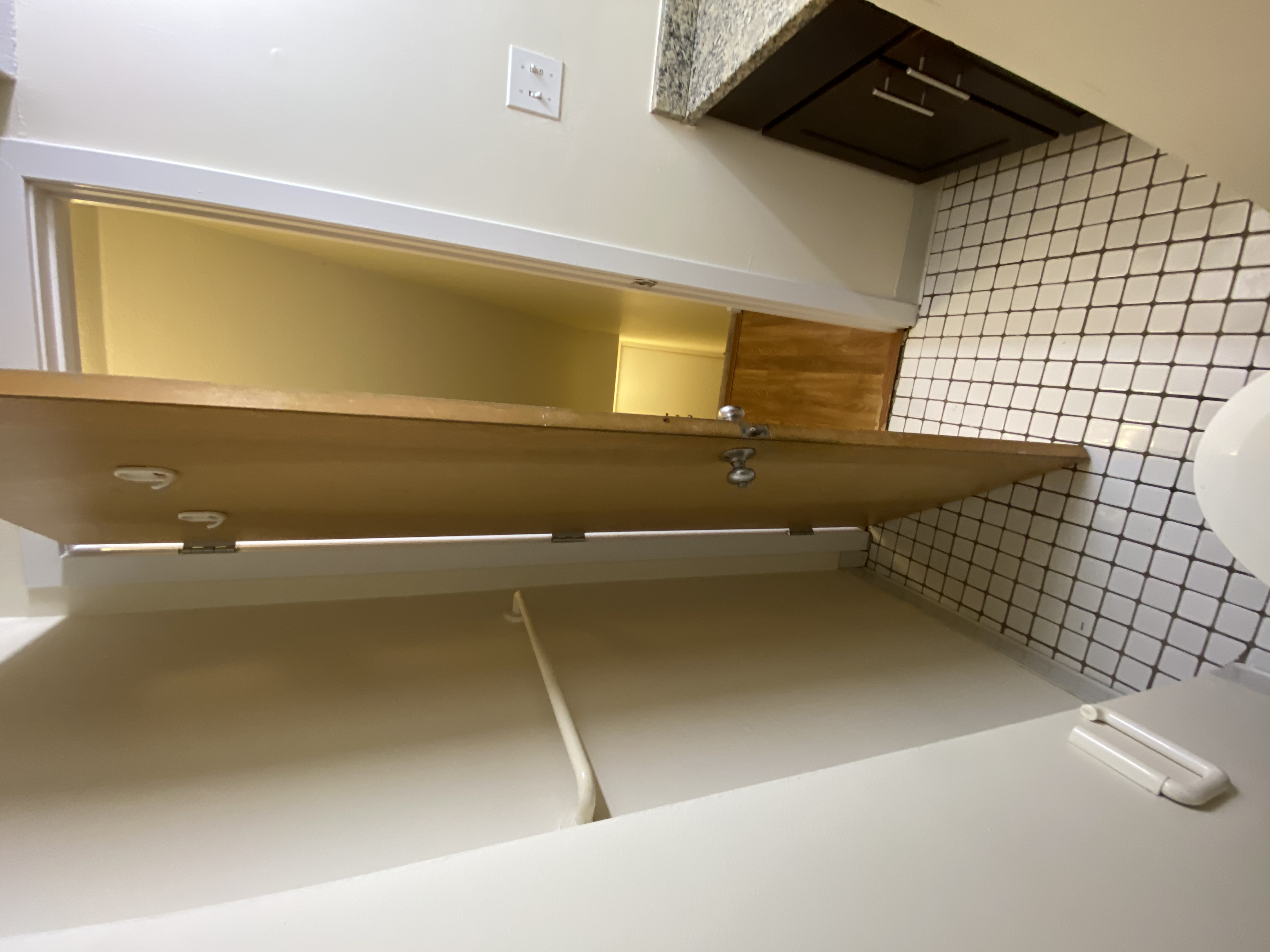 142 North Beacon St, Brighton