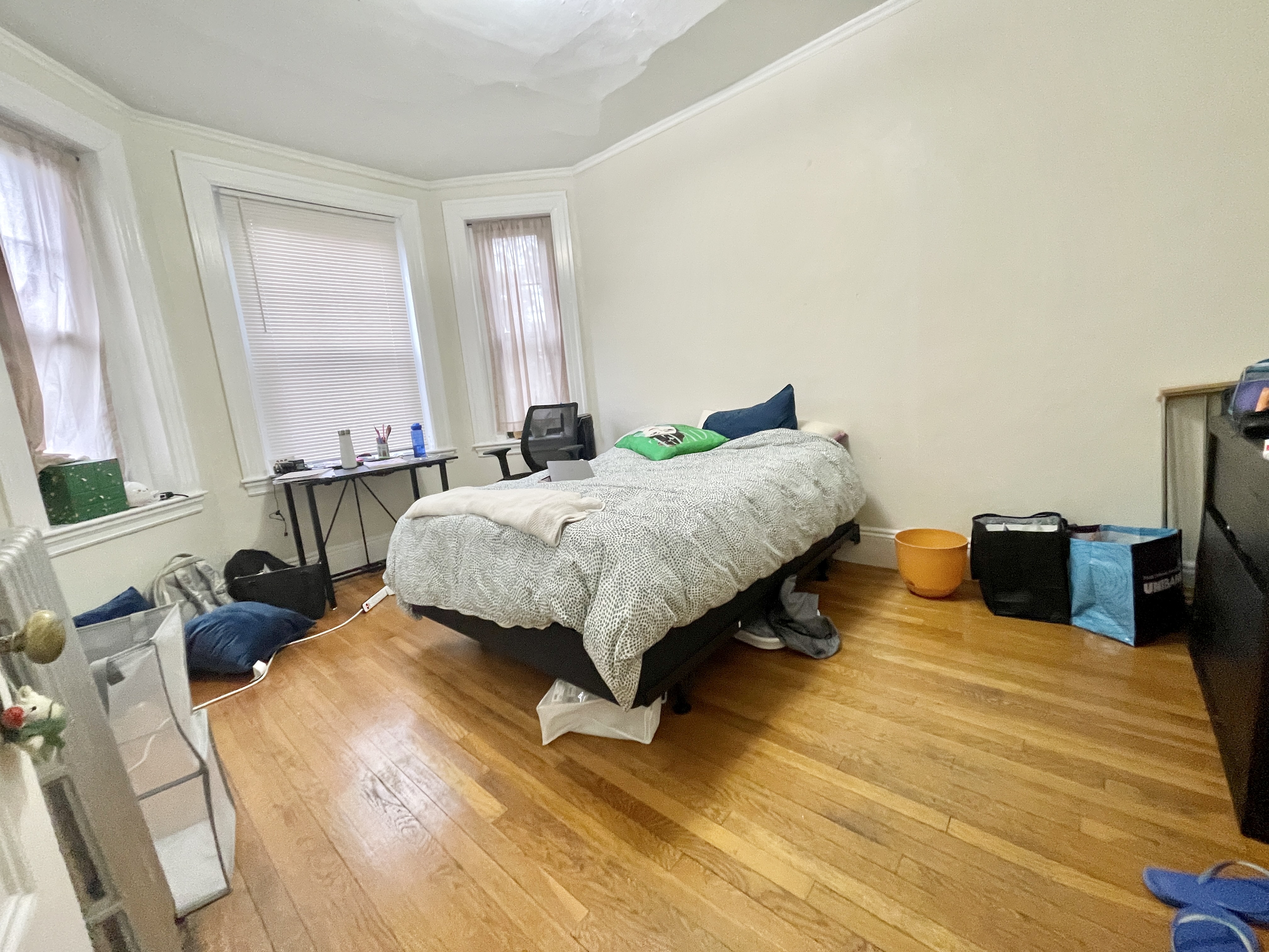 48 Babcock St, Coolidge Corner