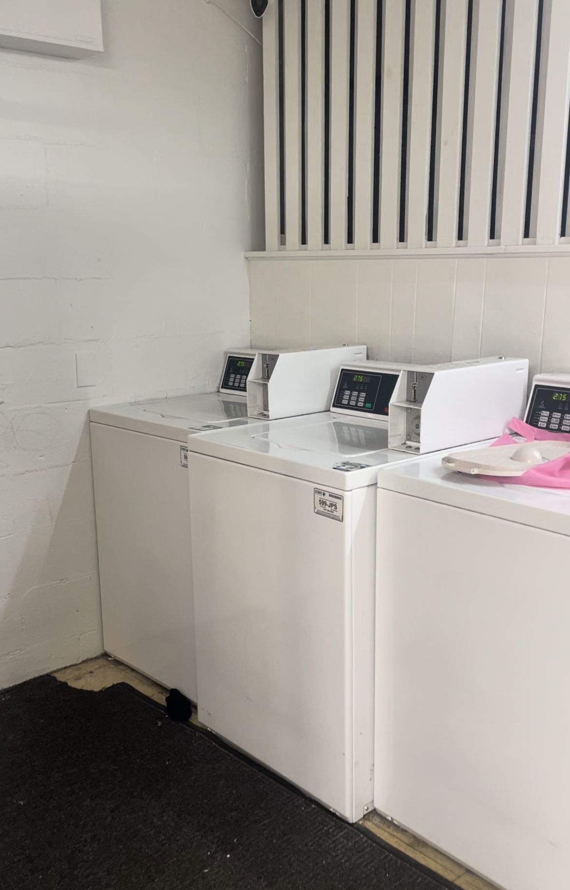 24 Hamilton St, Saugus