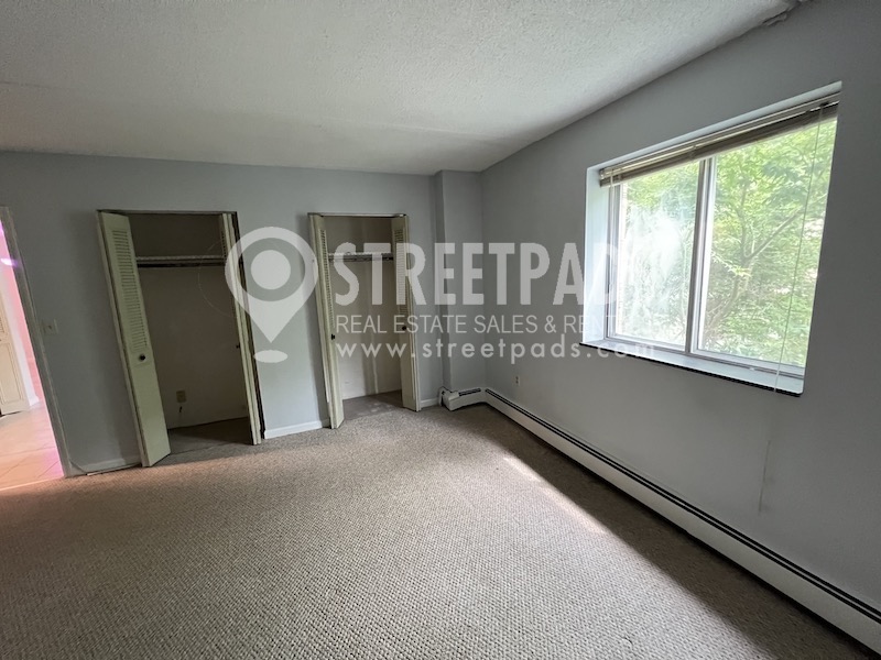 80 Gardner St, Allston