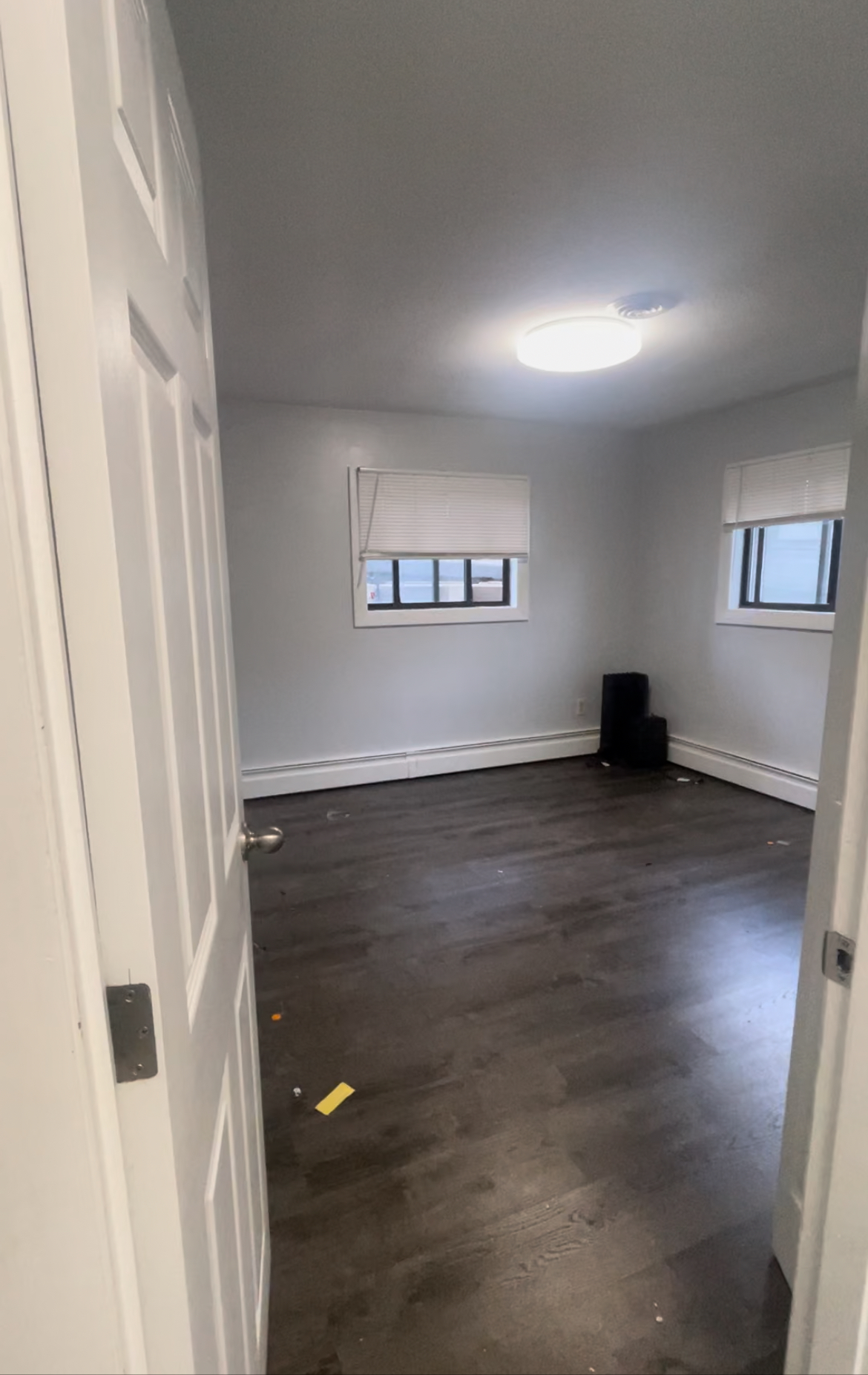 24 Hamilton St, Saugus