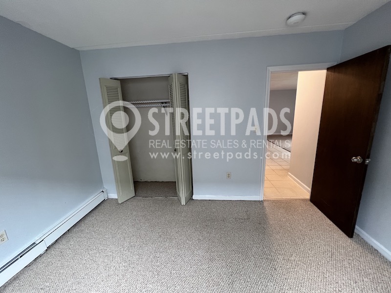 80 Gardner St, Allston