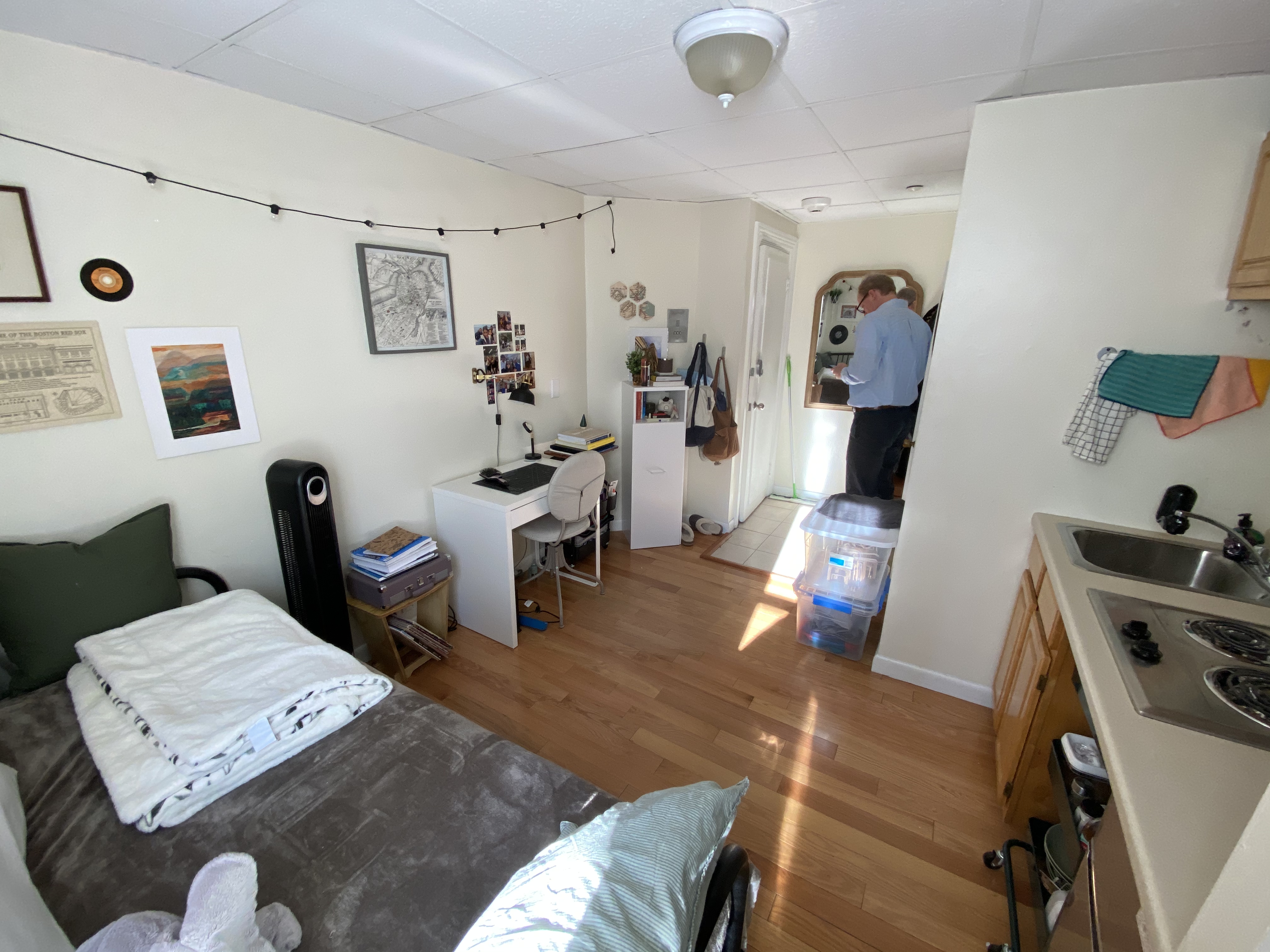 302 Newbury St, Back Bay