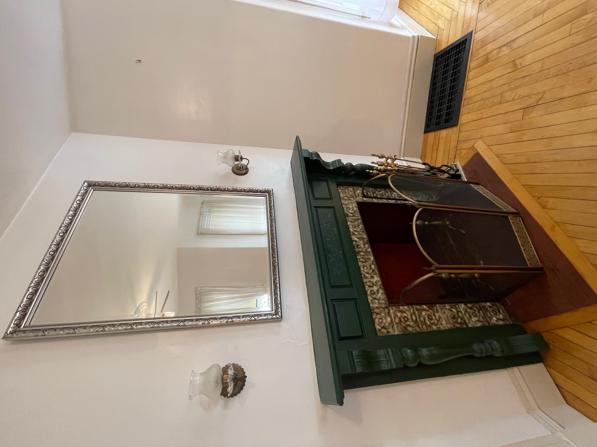 27 Cherry St, Spring Hill