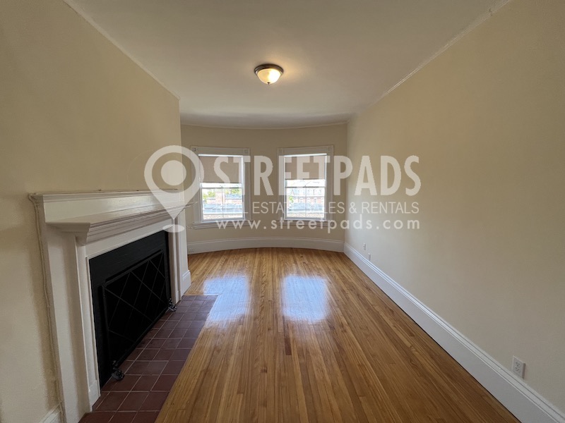 2 Ware St, Mid-Cambridge