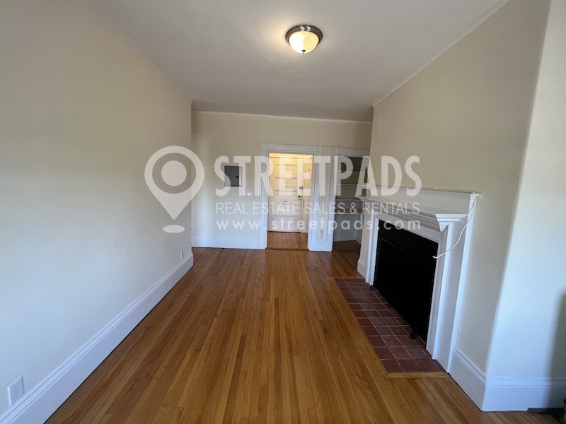 2 Ware St, Mid-Cambridge