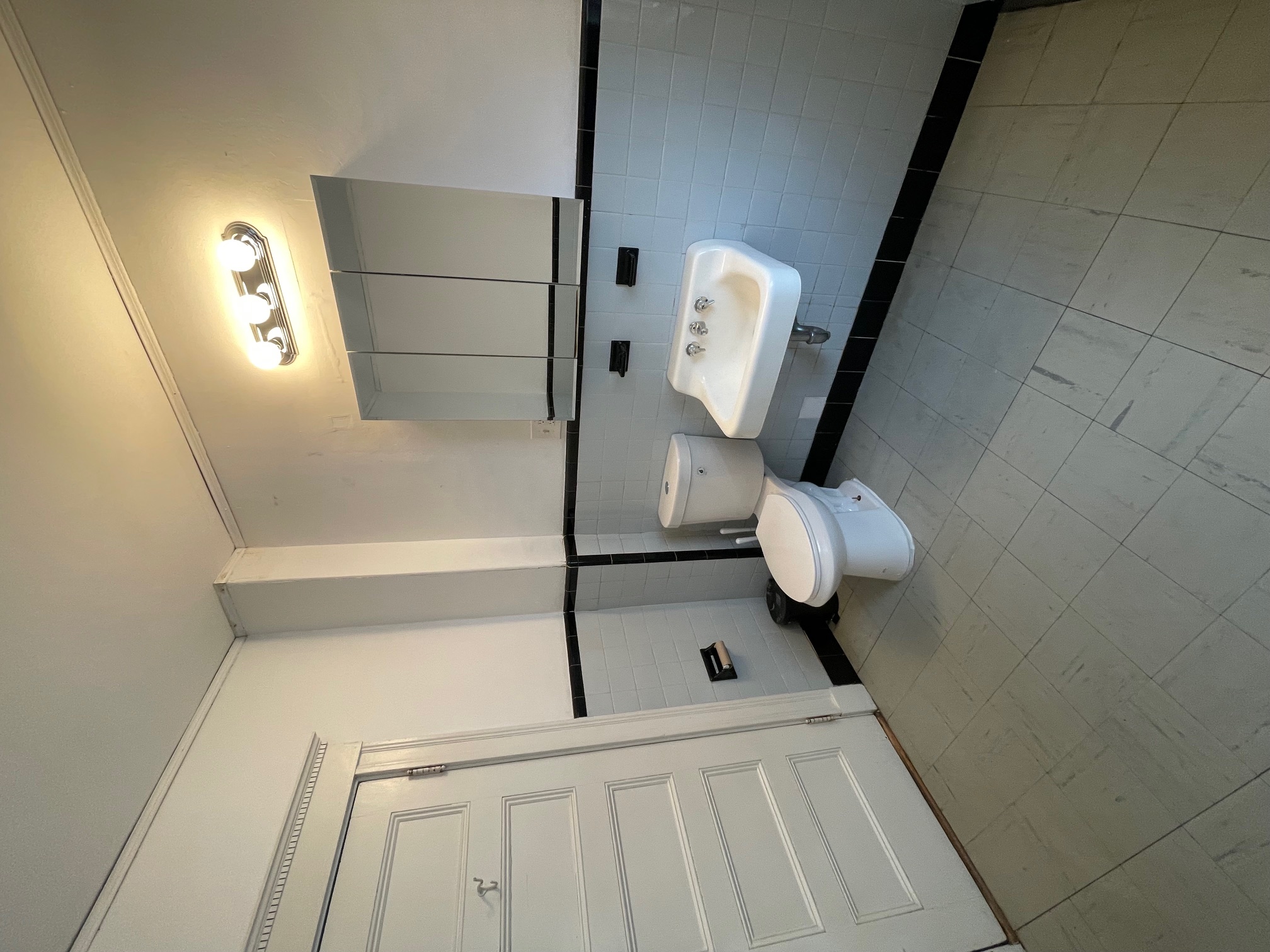 434 Broadway, Magoun Square