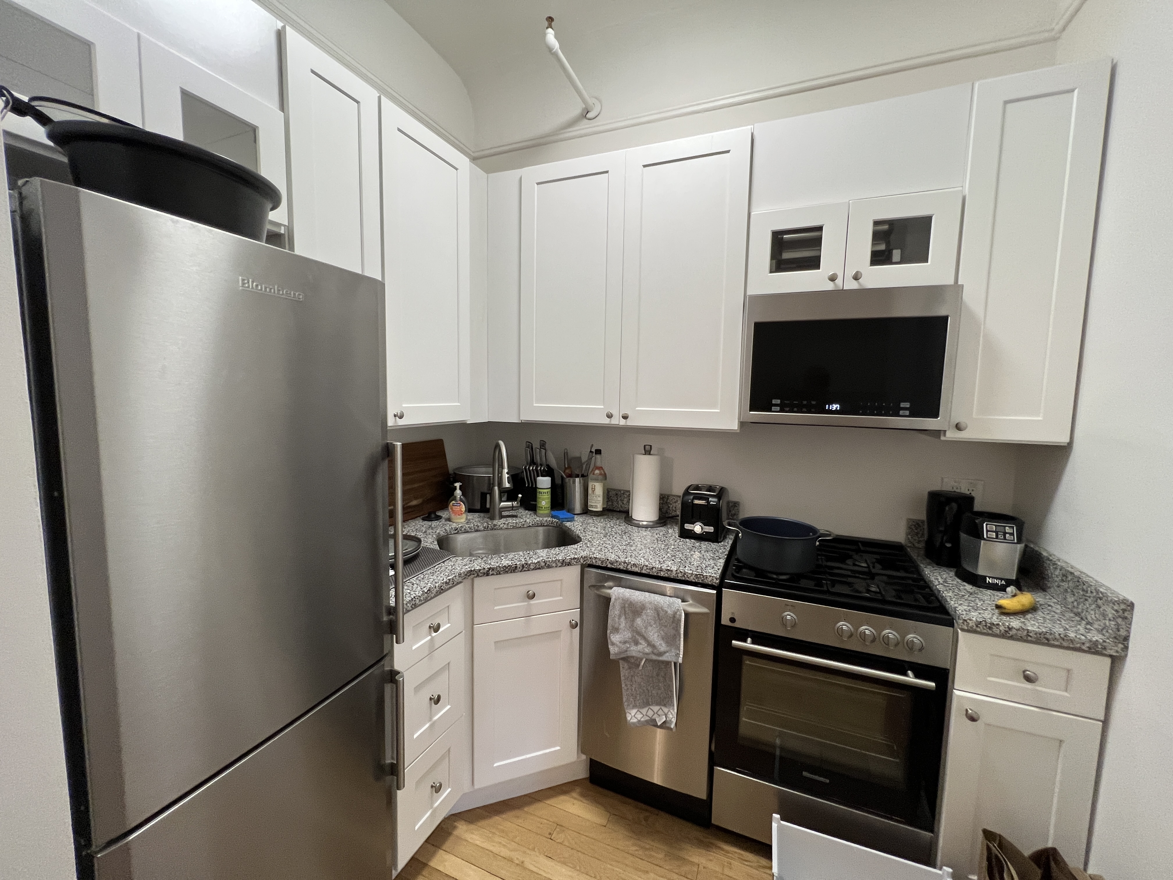 290 Commonwealth Ave, Back Bay