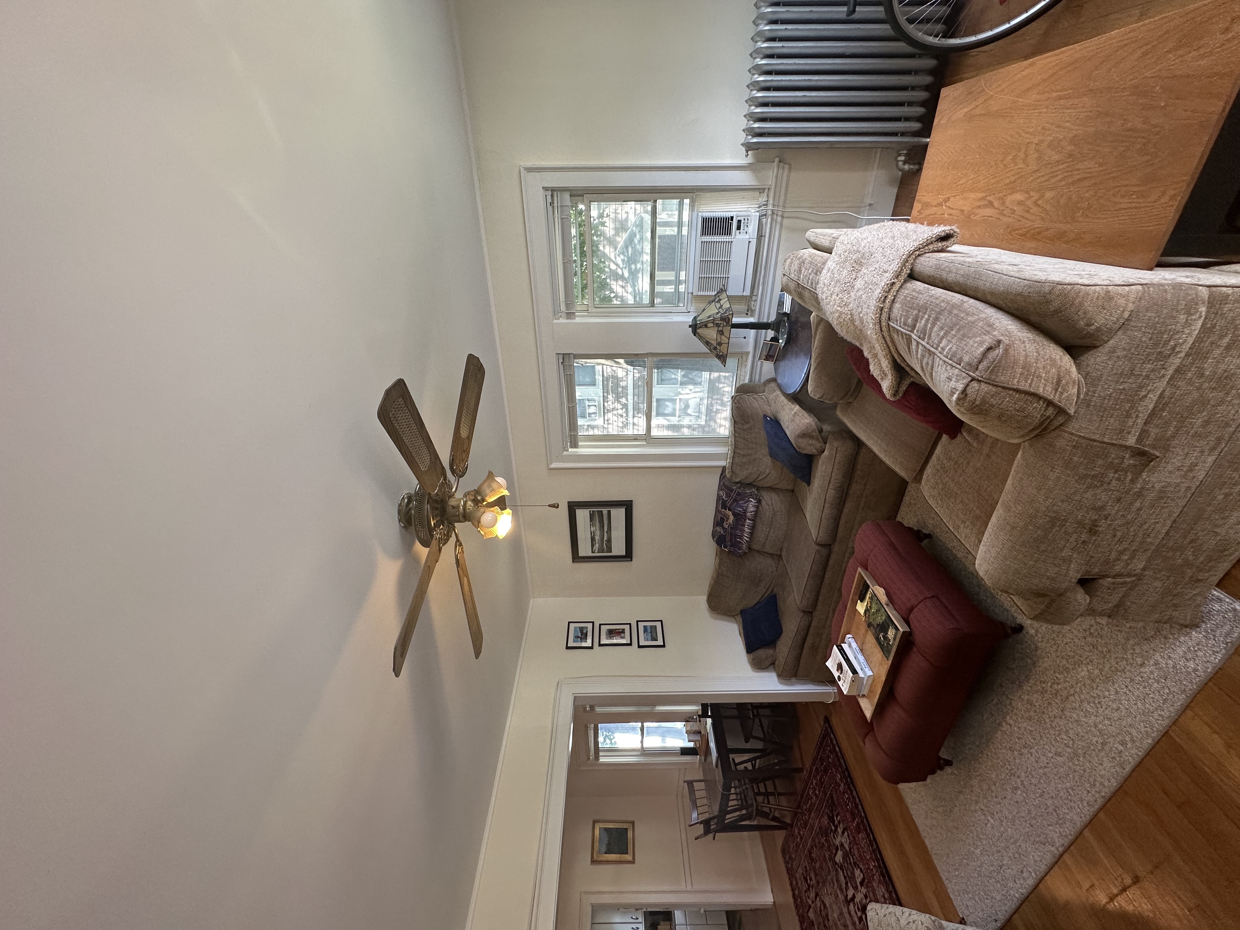 37 Brooksdale Rd, Brighton