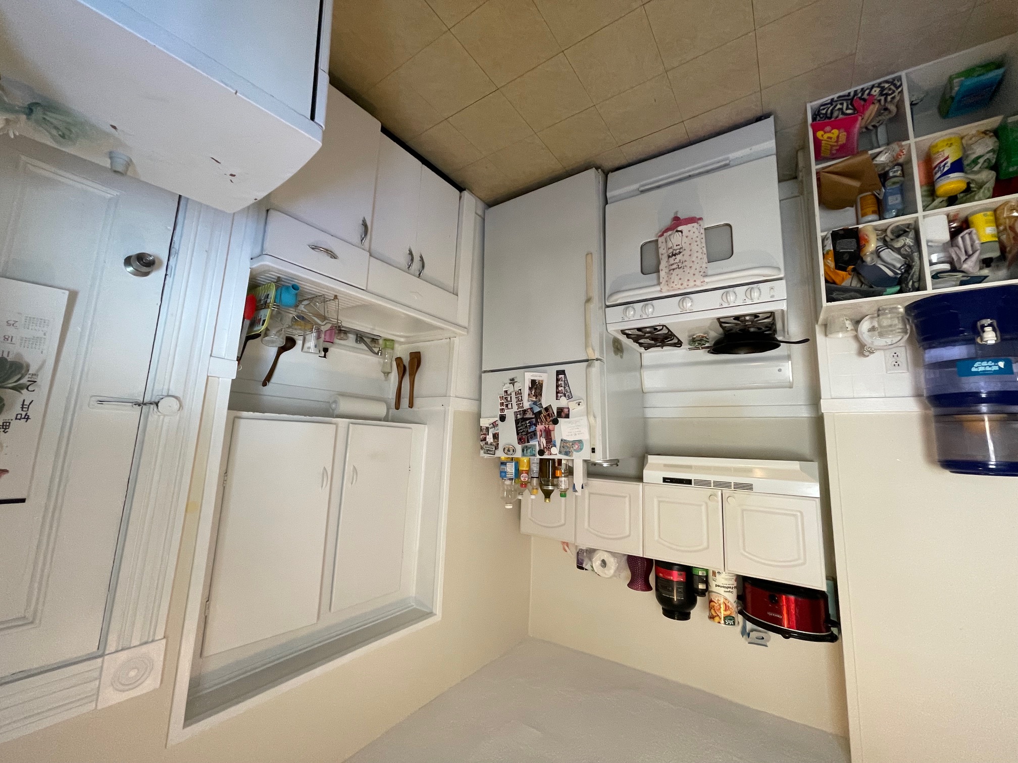 77 Dover St, Davis Square