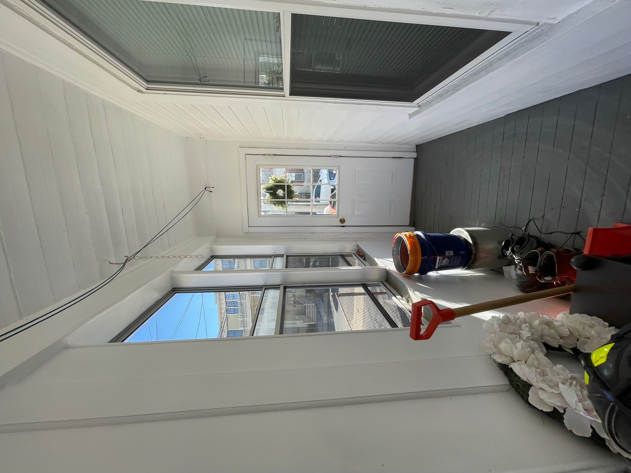 77 Dover St, Davis Square