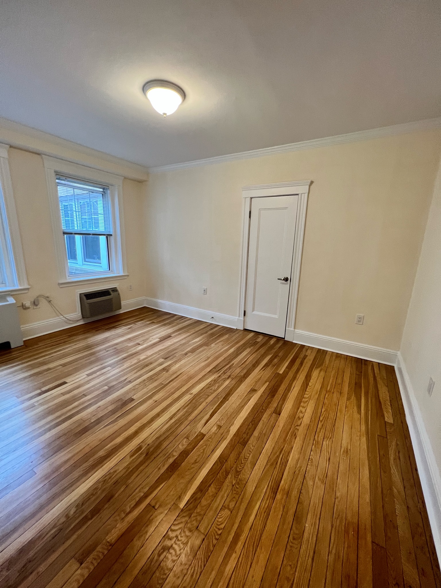 11 Chauncy St, Harvard Square