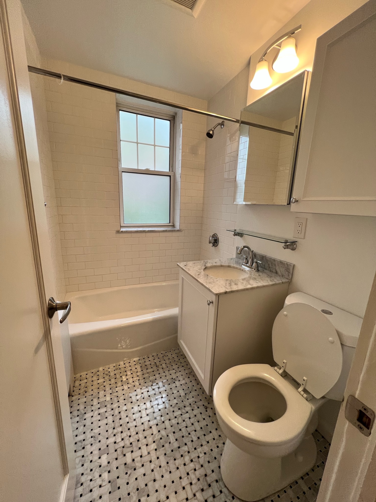 11 Chauncy St, Harvard Square