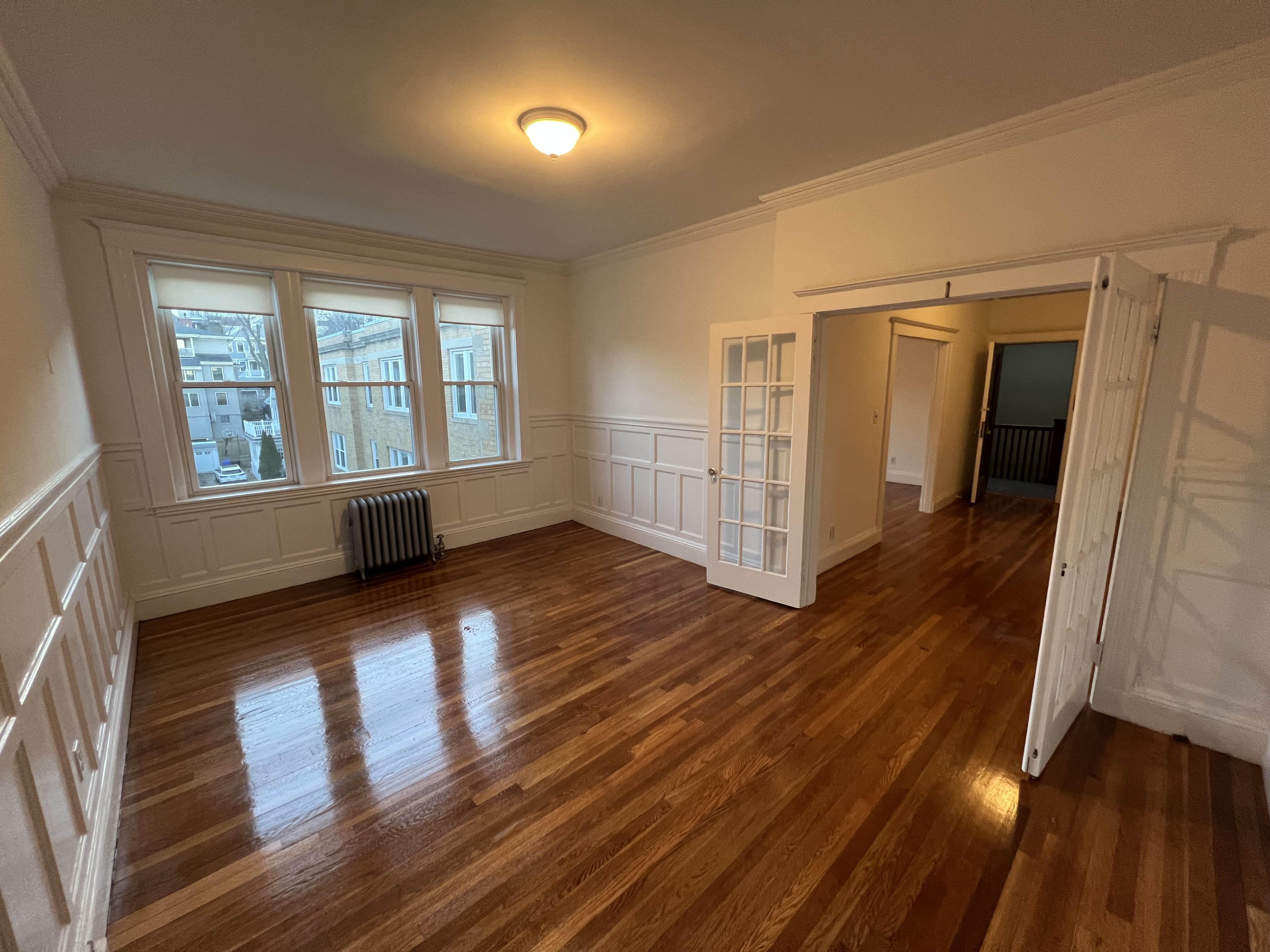 85 Winchester St, North Brookline