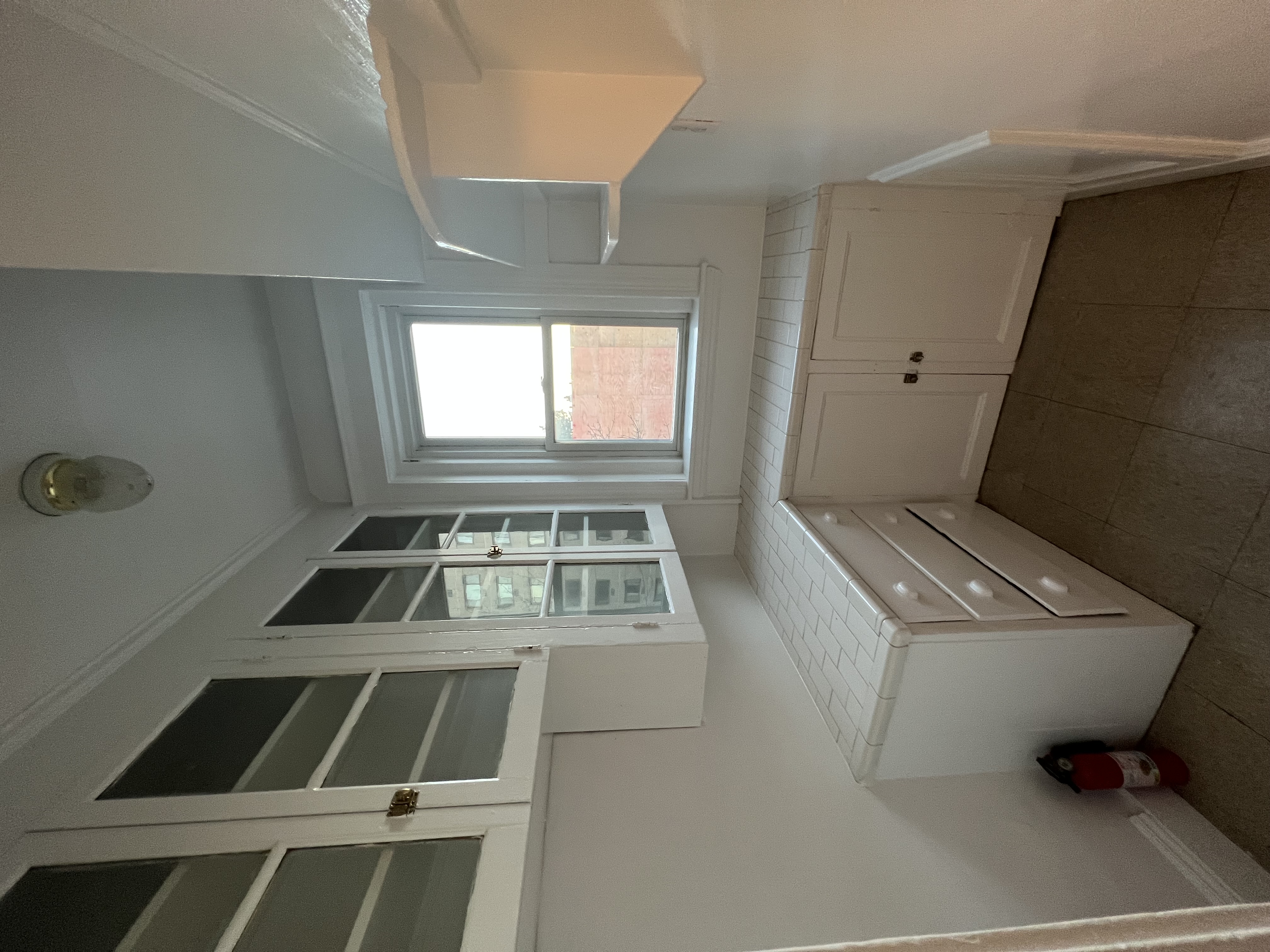 85 Winchester St, North Brookline