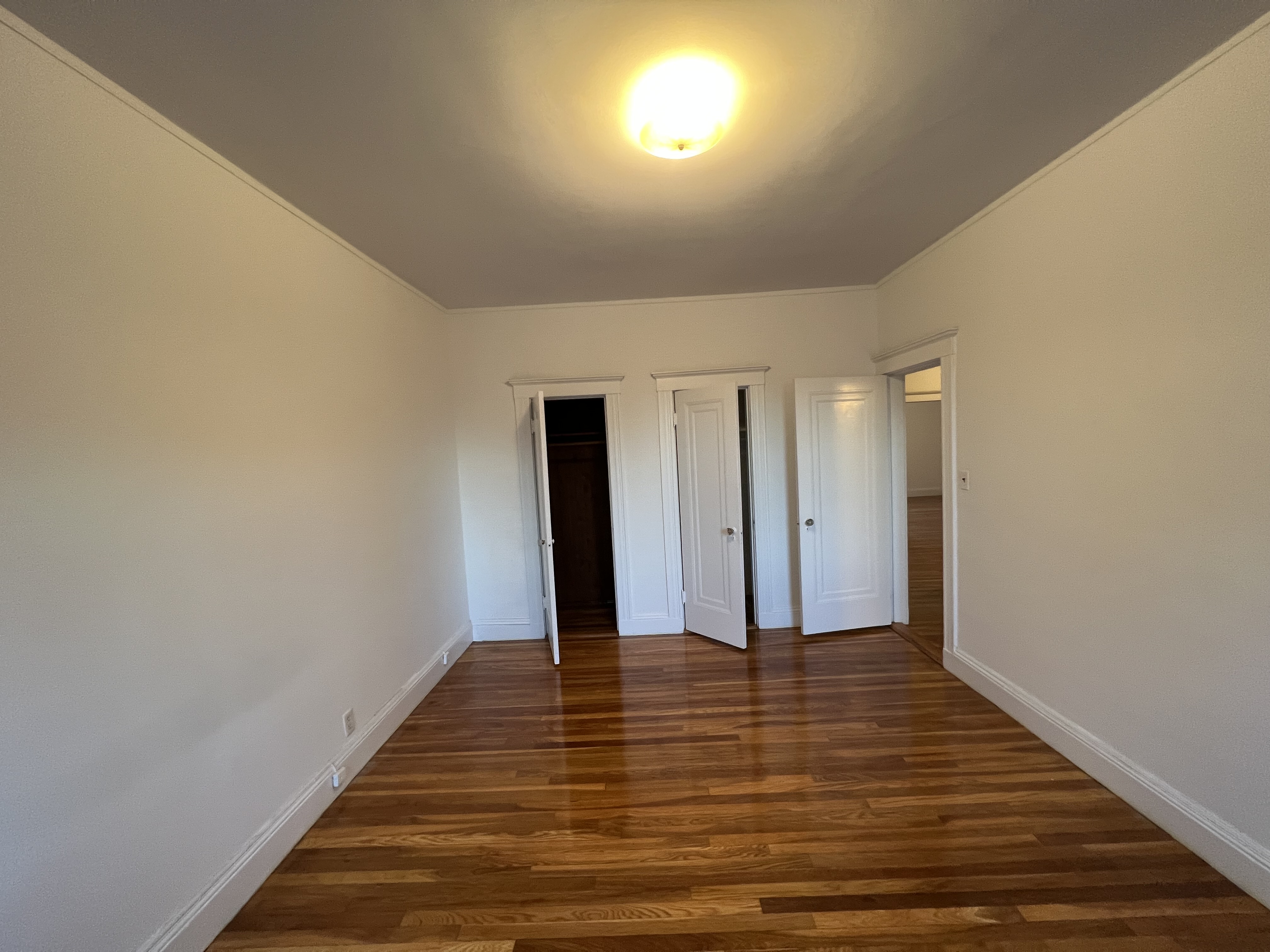 85 Winchester St, North Brookline