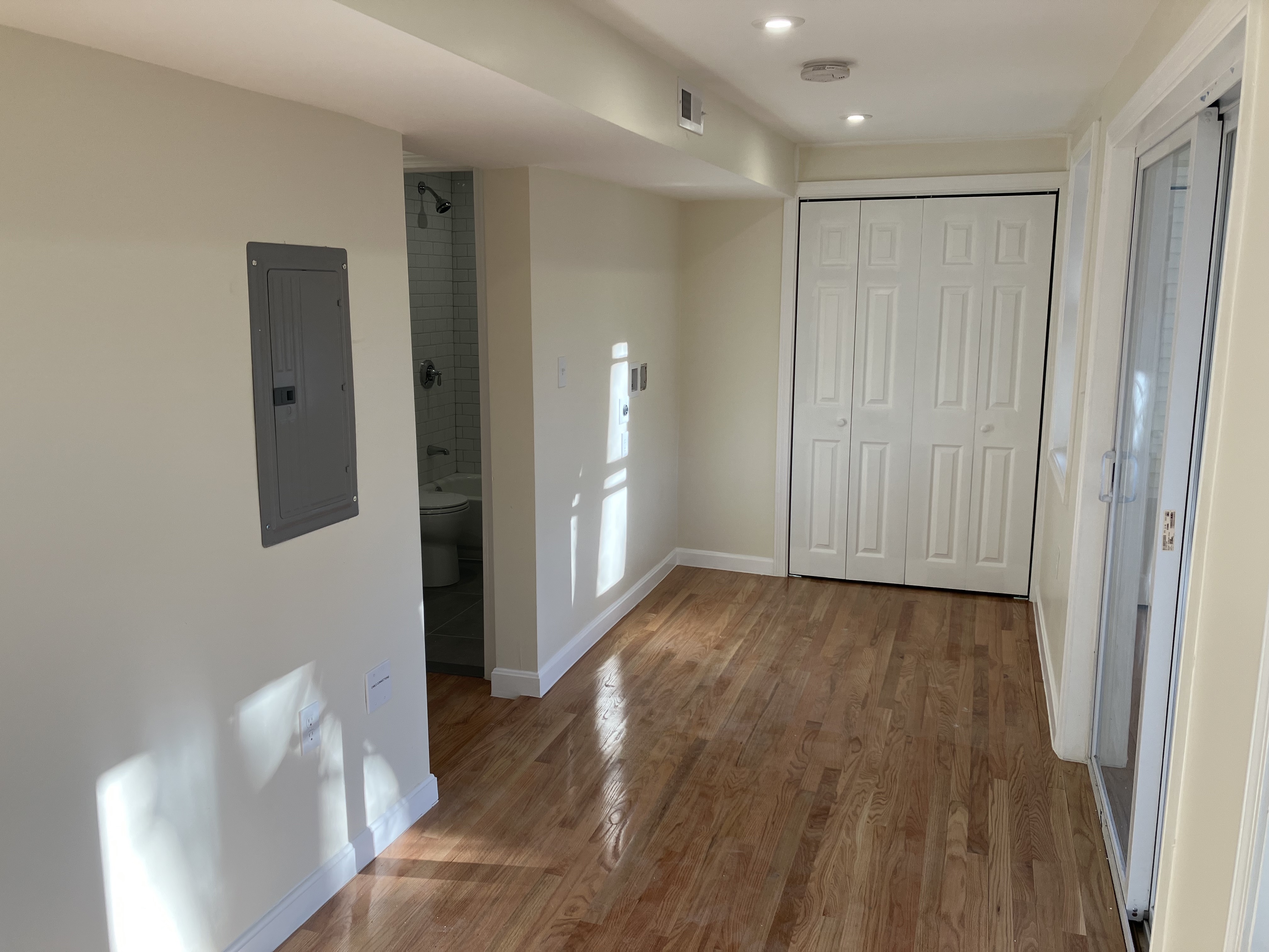 83 Moreland St, Winter Hill