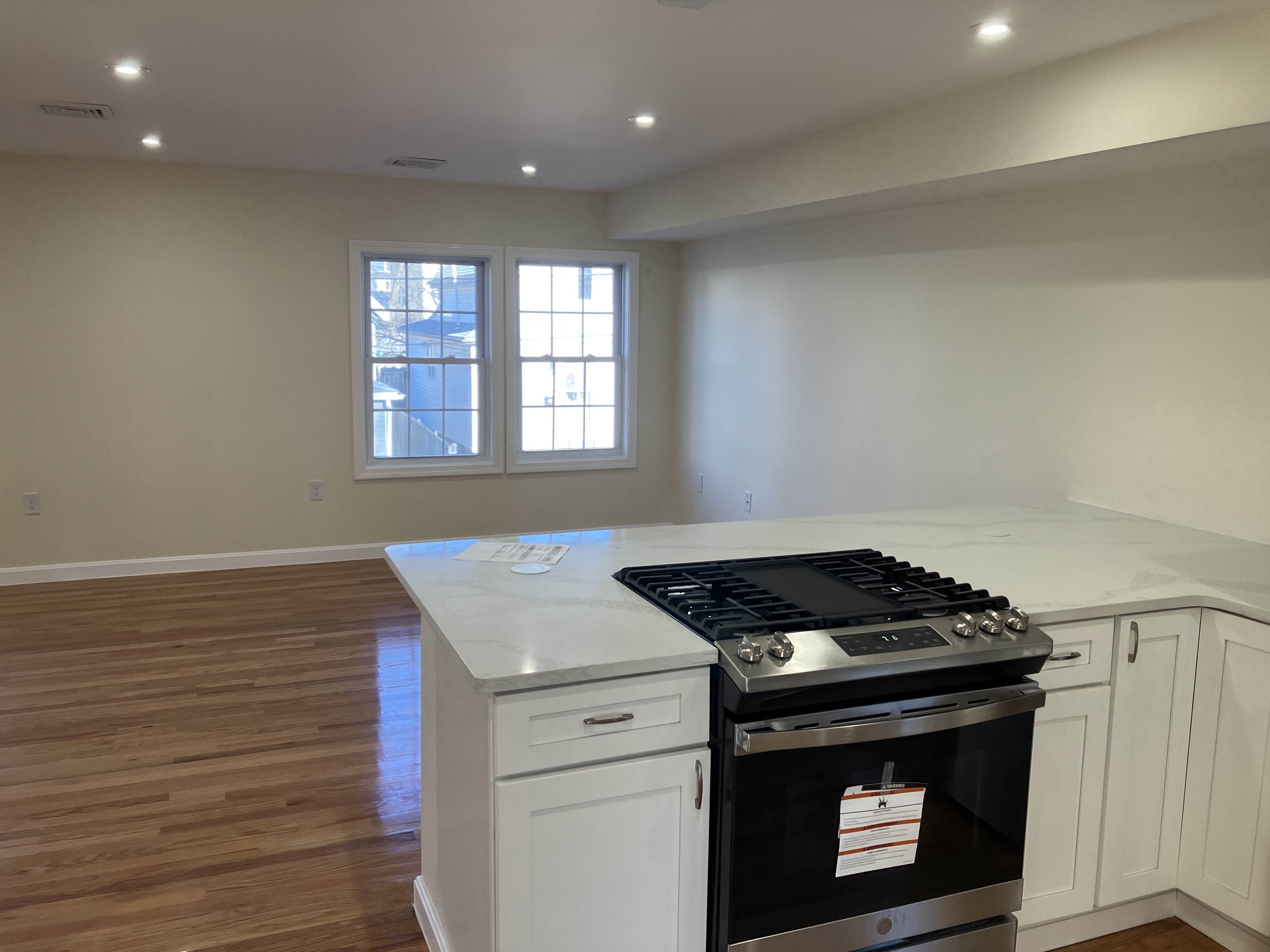 81 Moreland St, Winter Hill