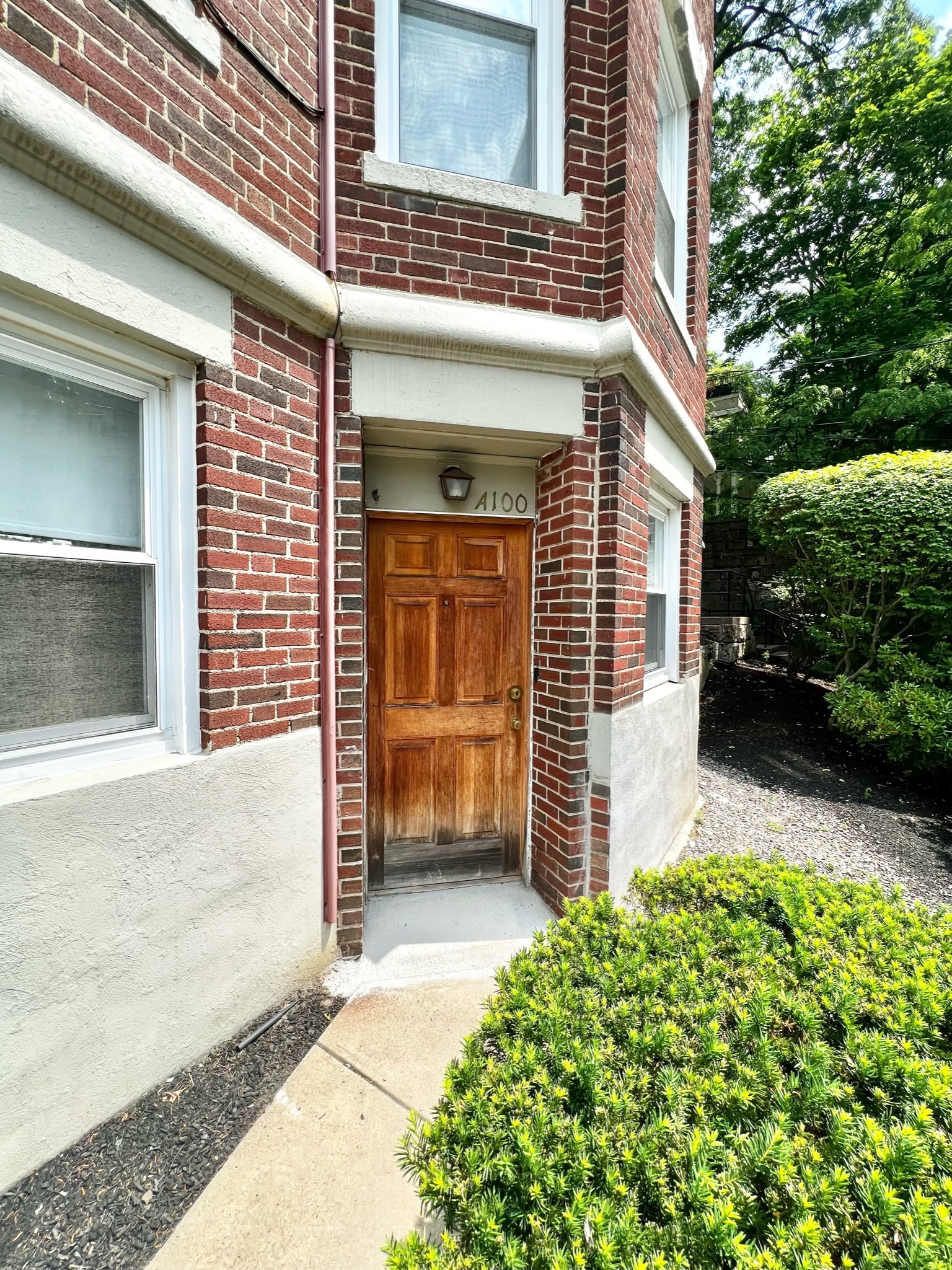 32 Lancaster Terr, Coolidge Corner