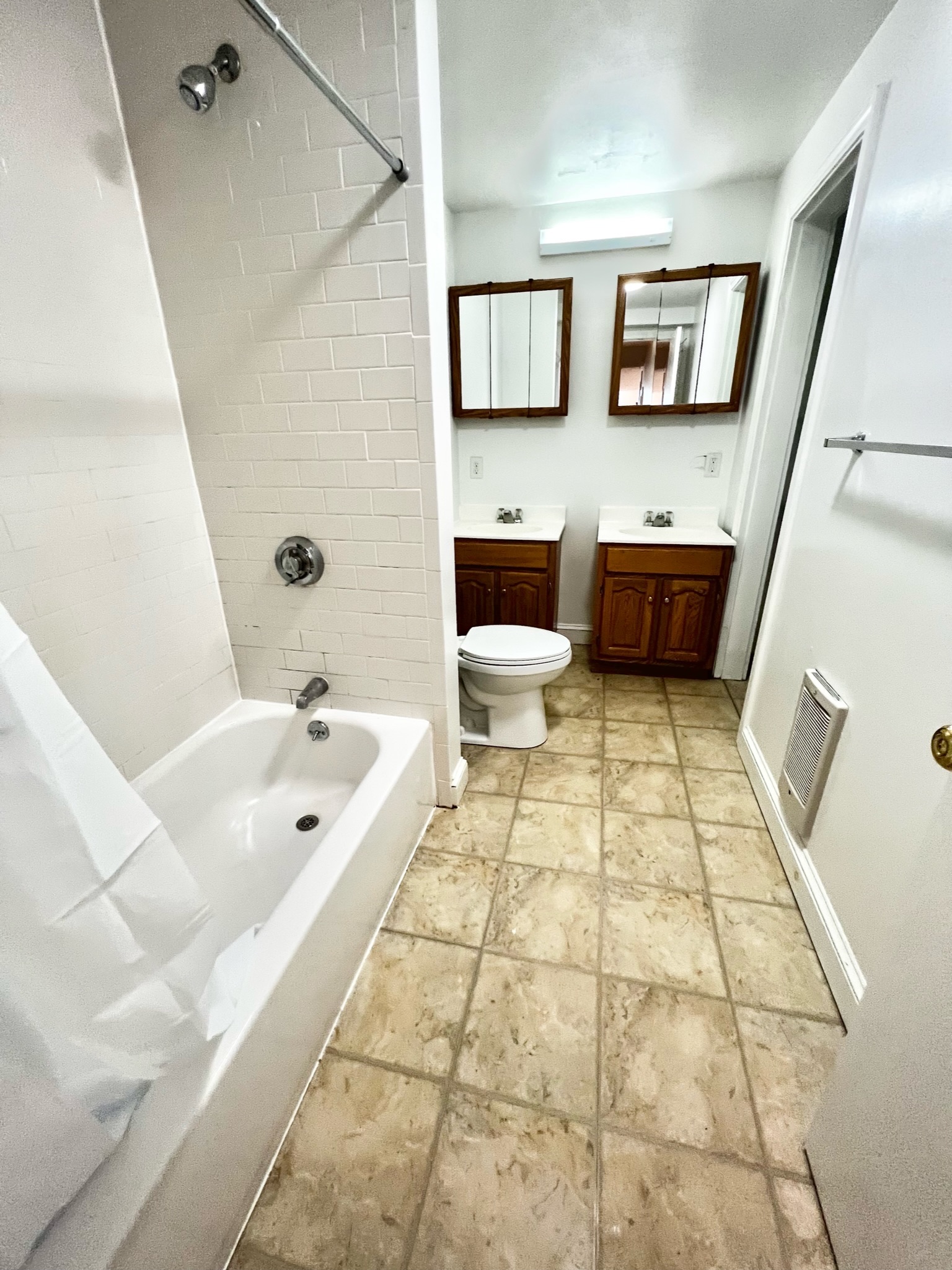 32 Lancaster Terr, Coolidge Corner