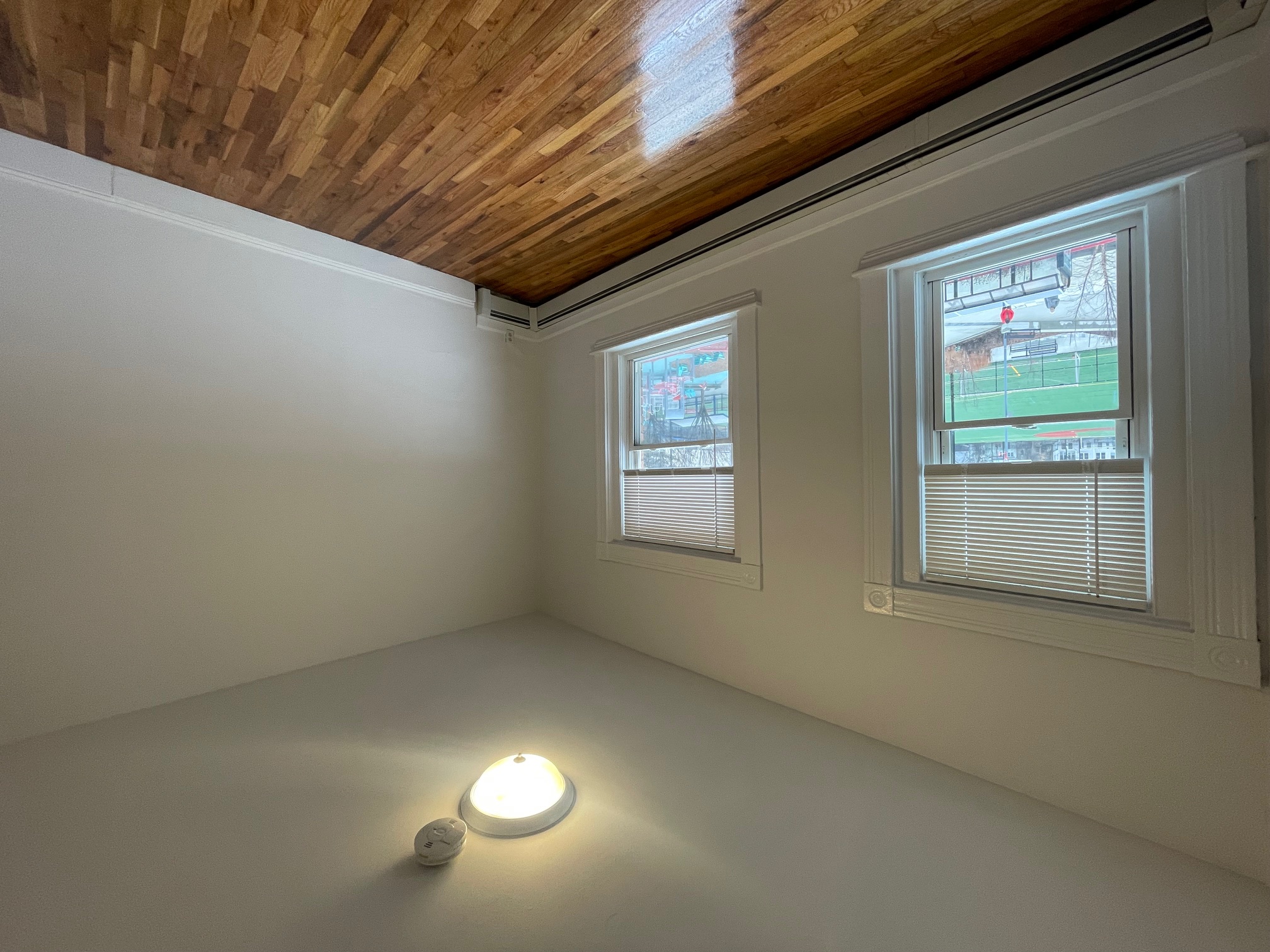 2 Cypress St, Spring Hill