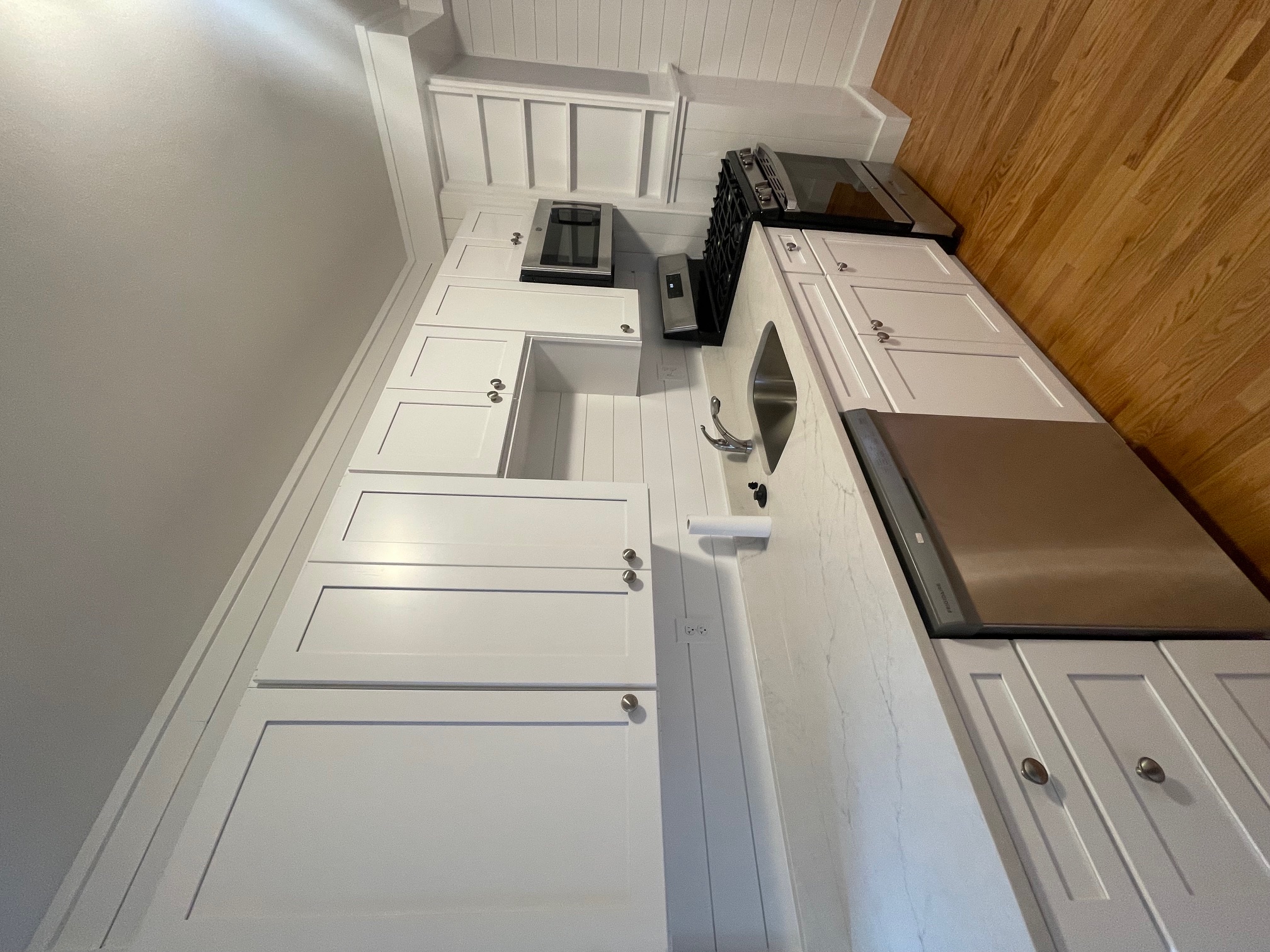 2 Cypress St, Spring Hill